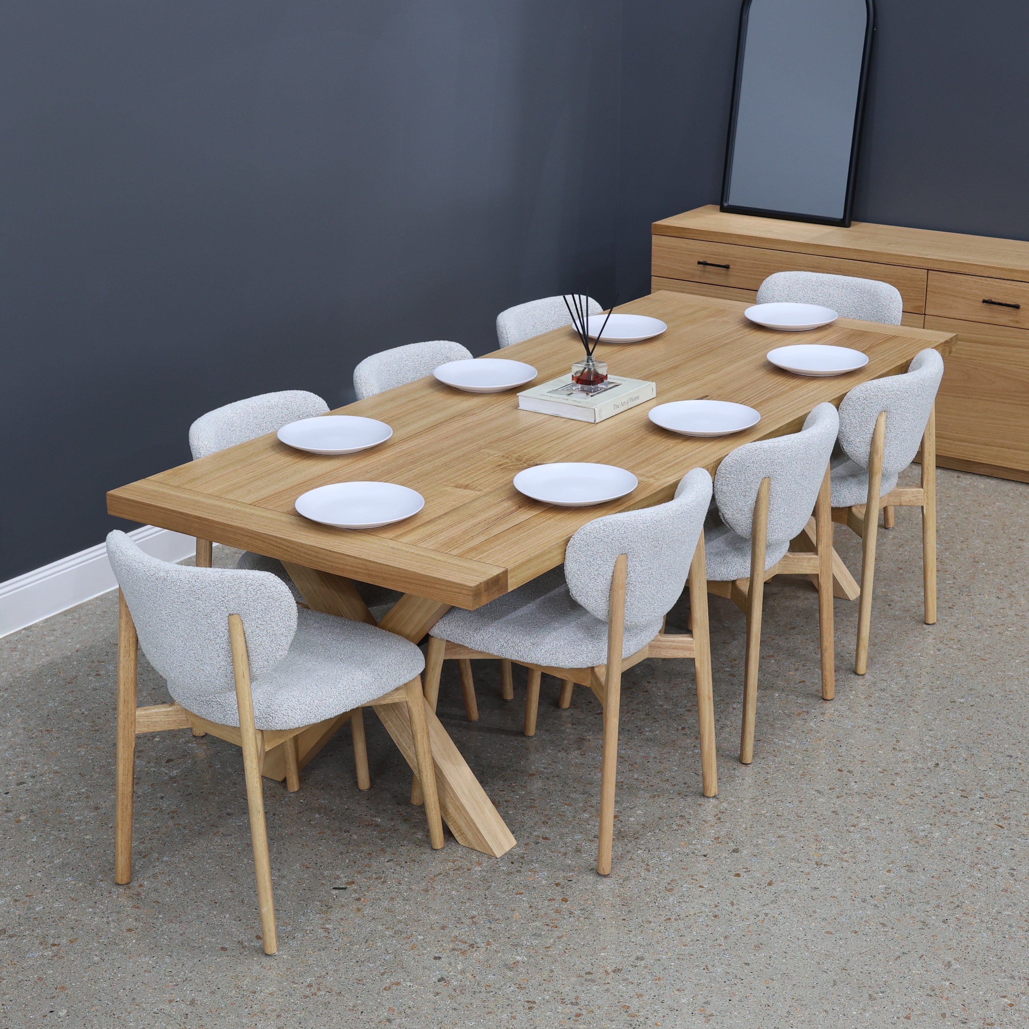 How to Choose the Perfect Dining Table for Your Home