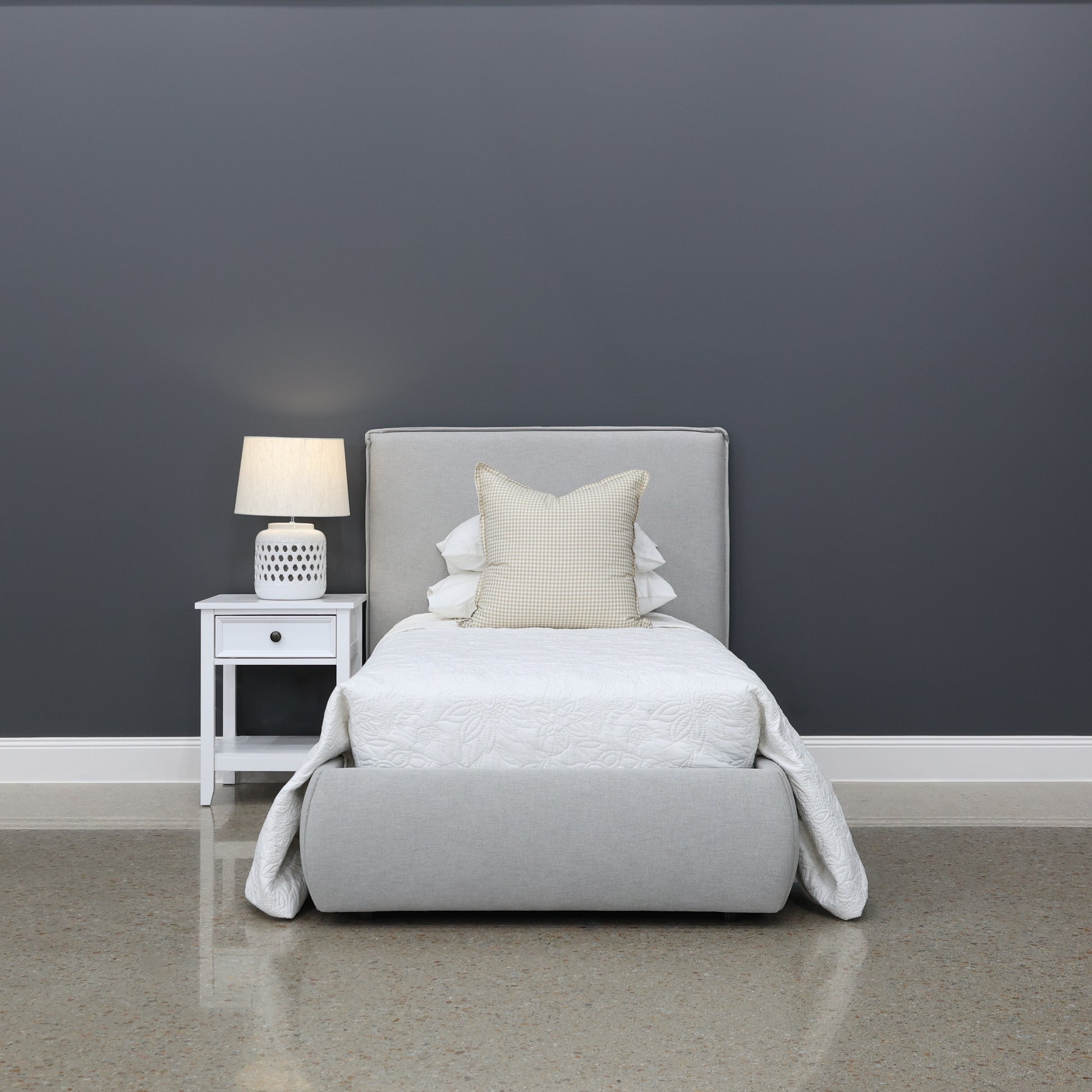 Queenscliff Bed - Light Grey