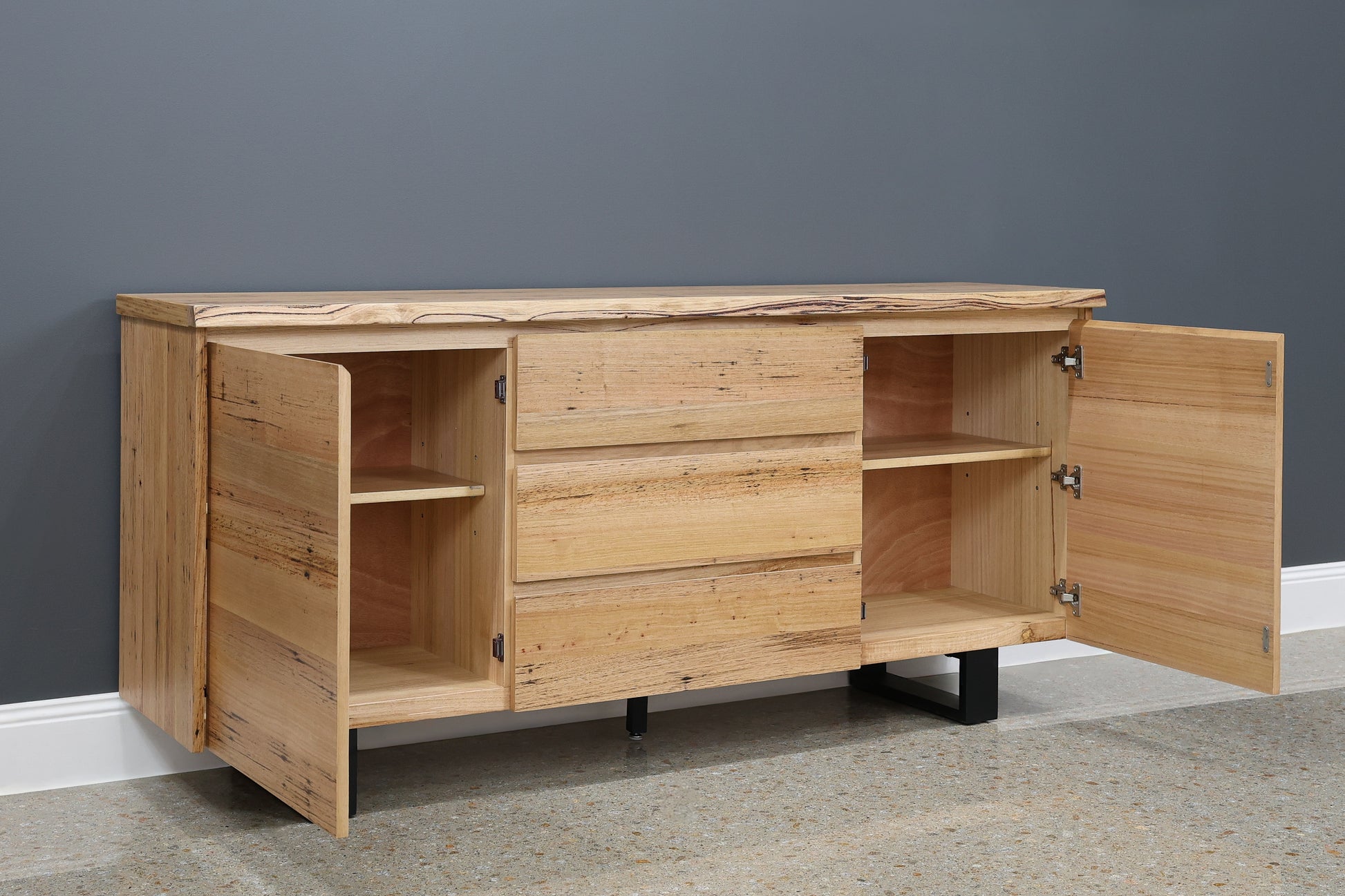 Peninsula Buffet 180cm L