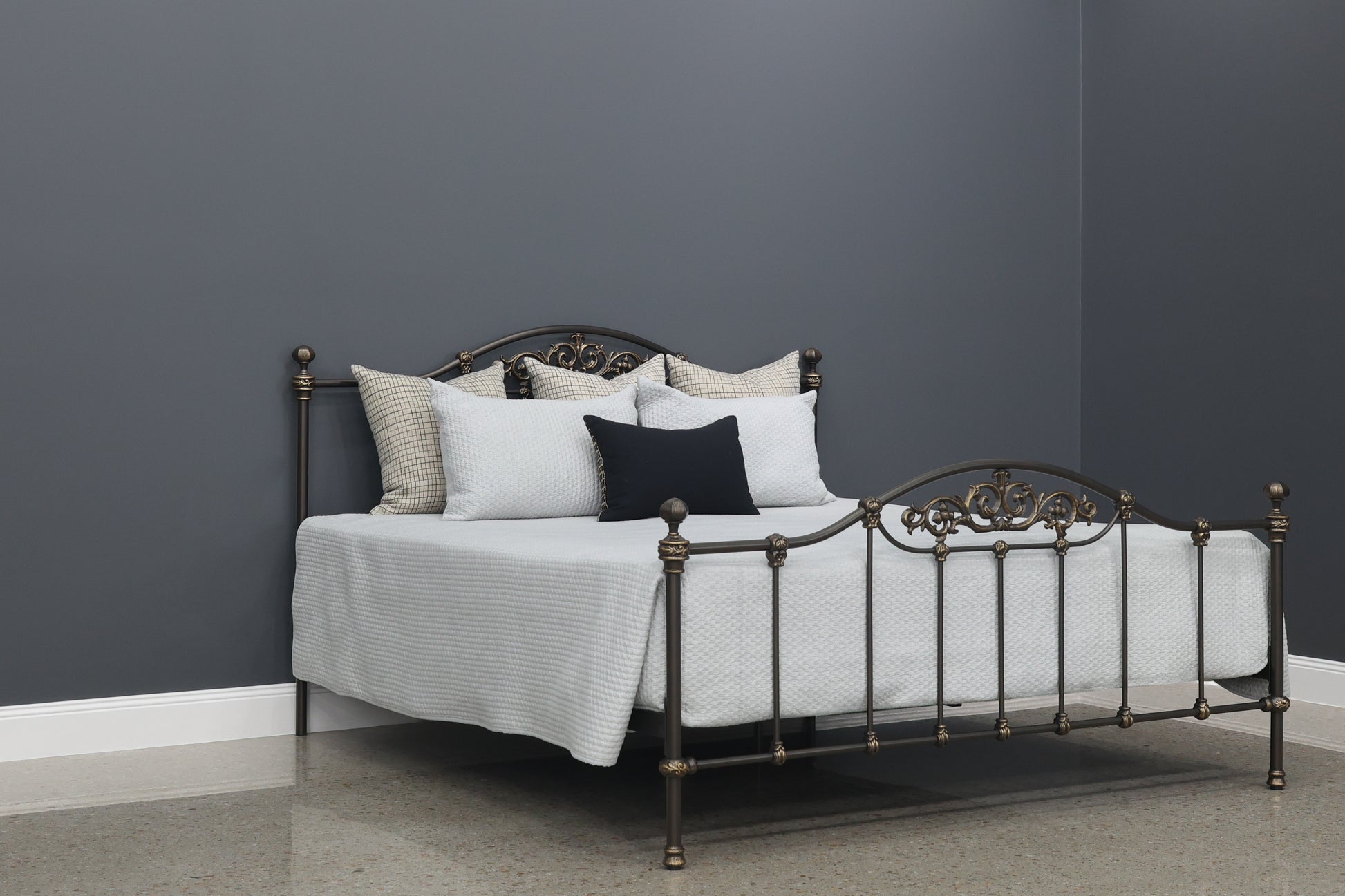Wentworth Wrought Iron Bed