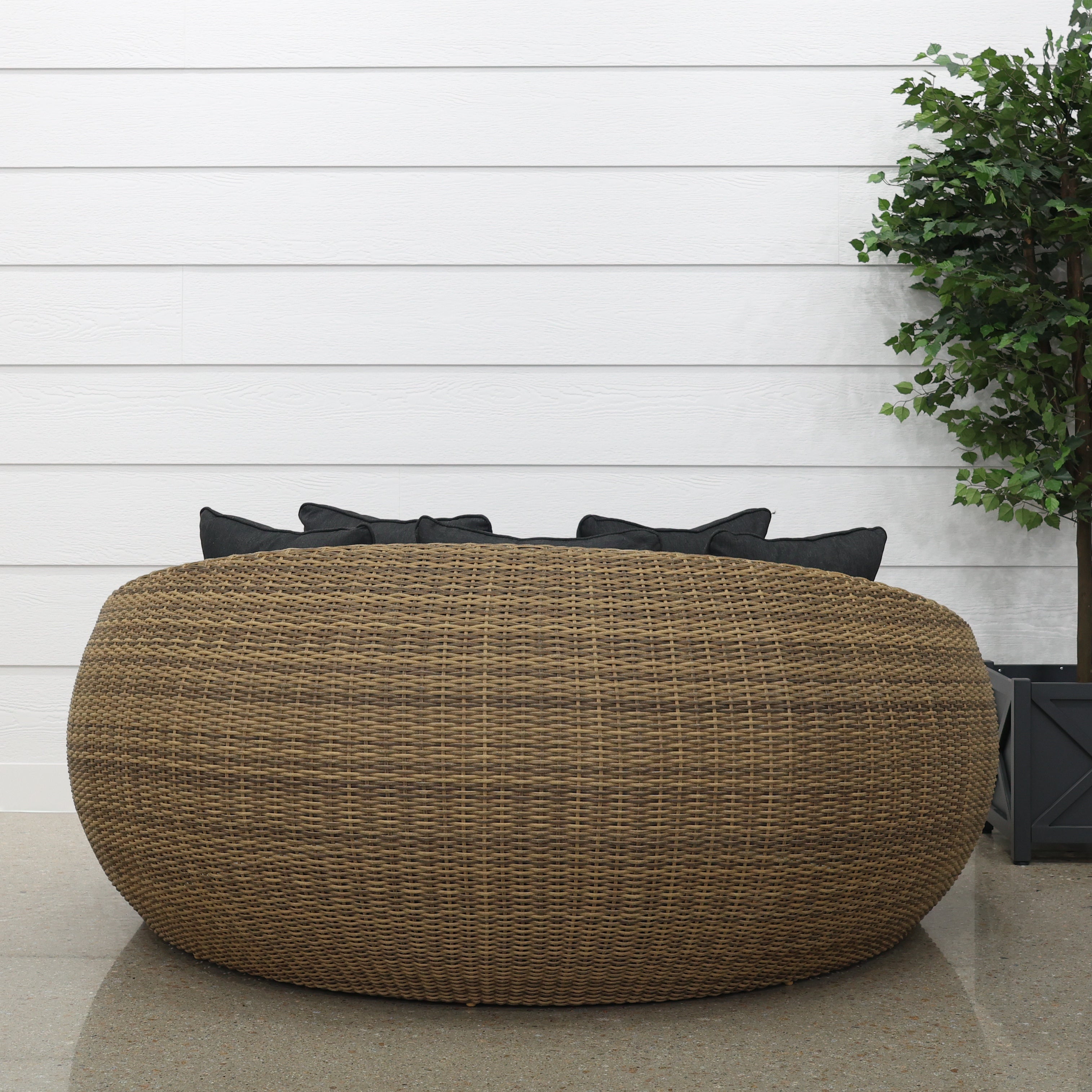 Portsea Large Day Bed - Brushed Wheat (No Cove)