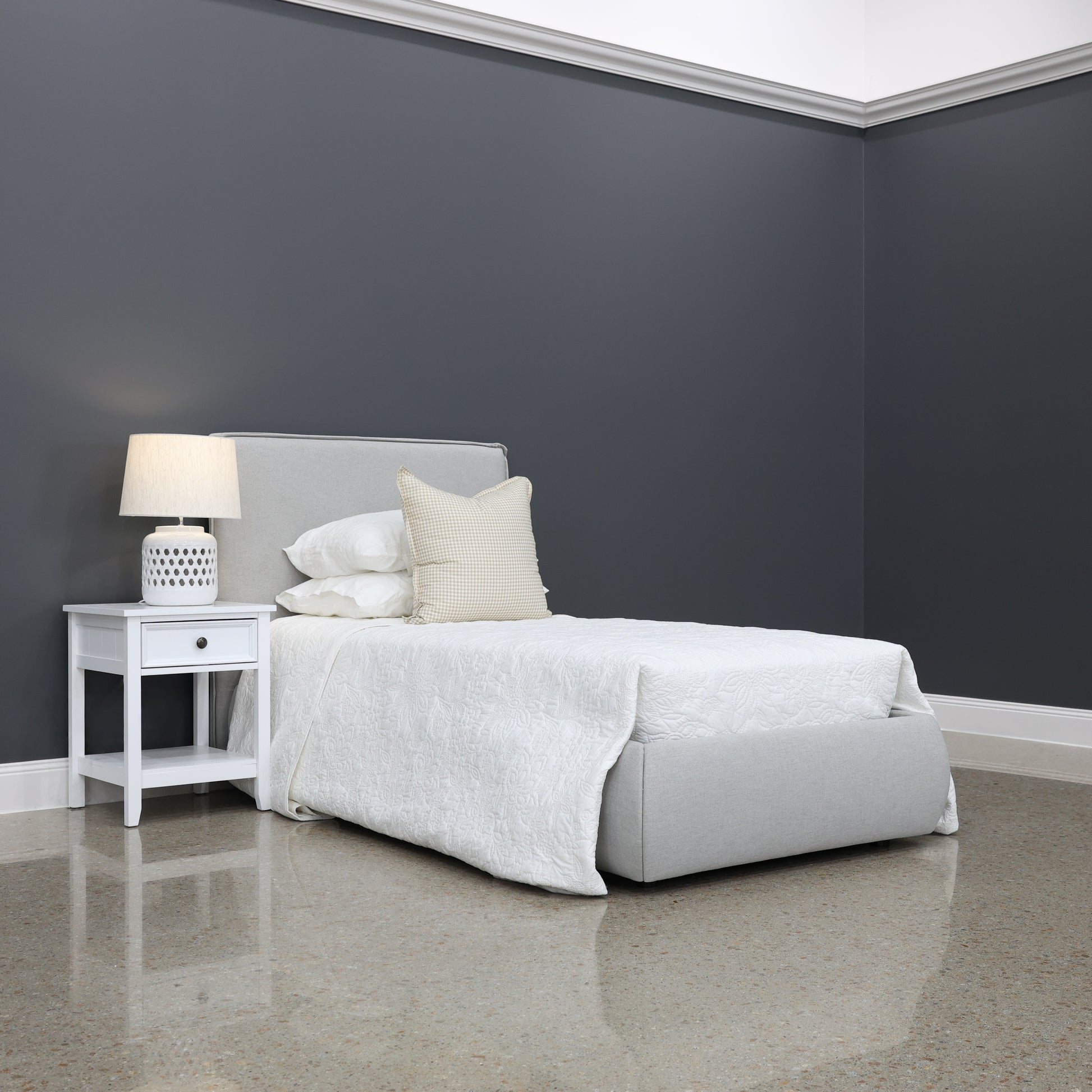 Queenscliff Bed - Light Grey