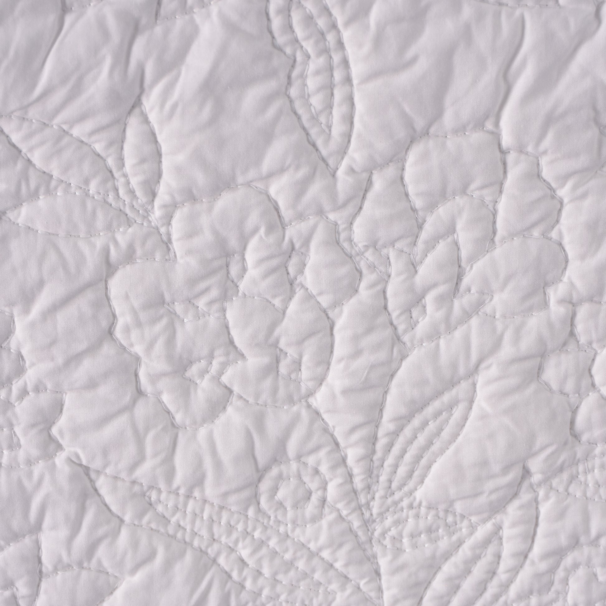 Grace Pair Standard Pillow Shams - White