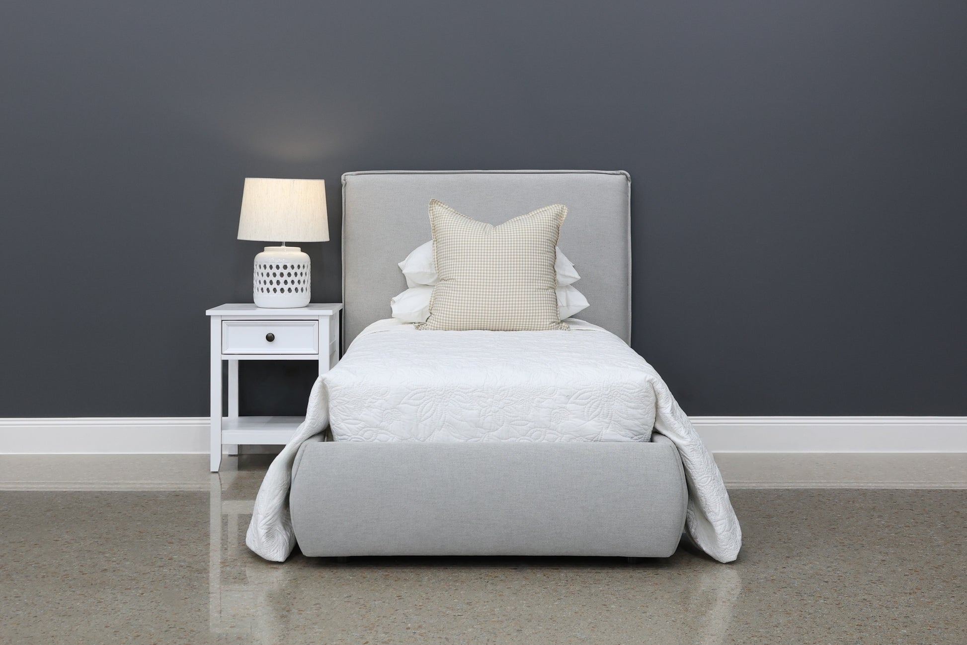 Queenscliff Bed - Light Grey