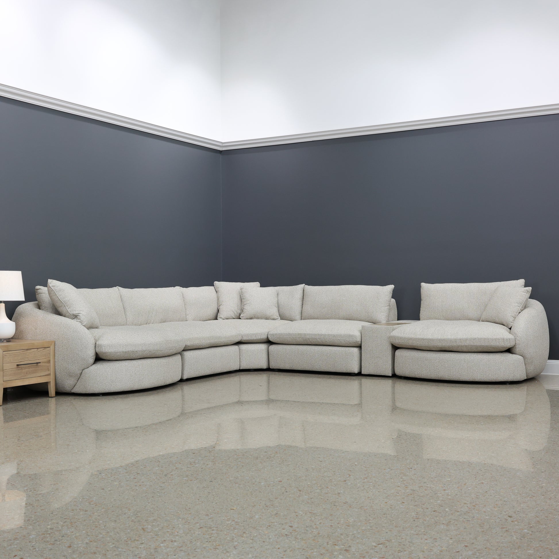 Richmond 5 Piece Corner Lounge w/ Console - Oatmeal