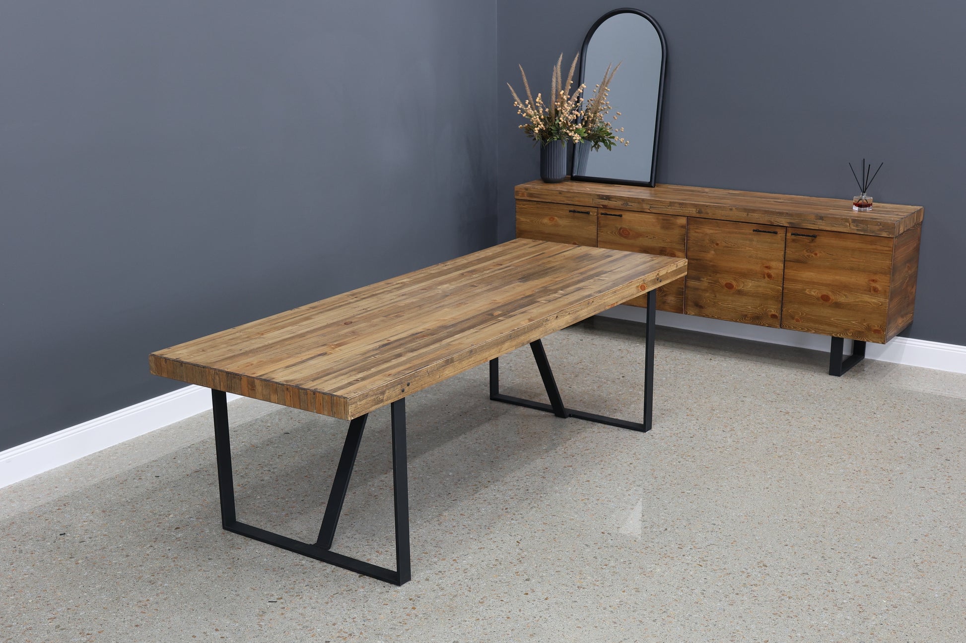 New Echuca Dining Table