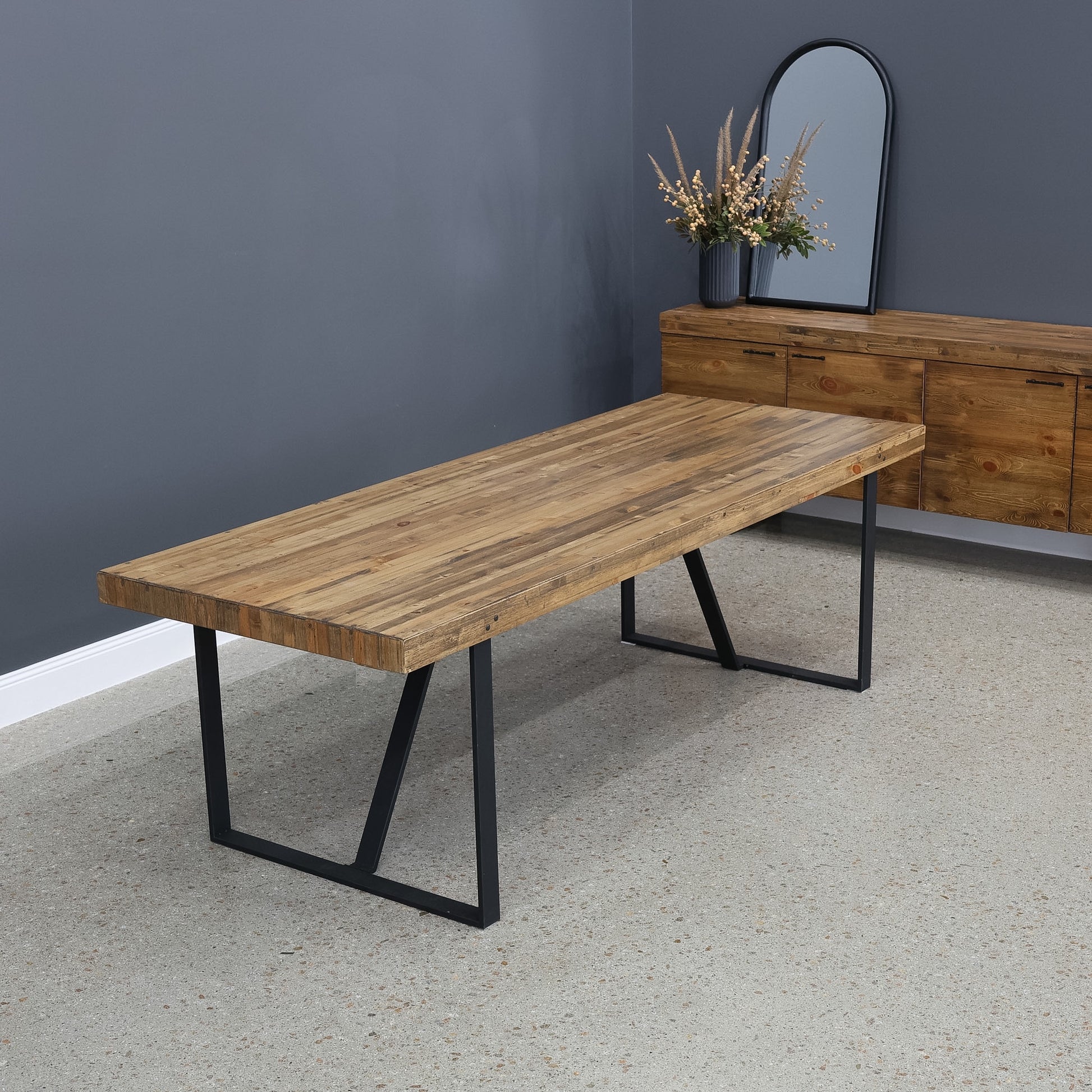 New Echuca Dining Table