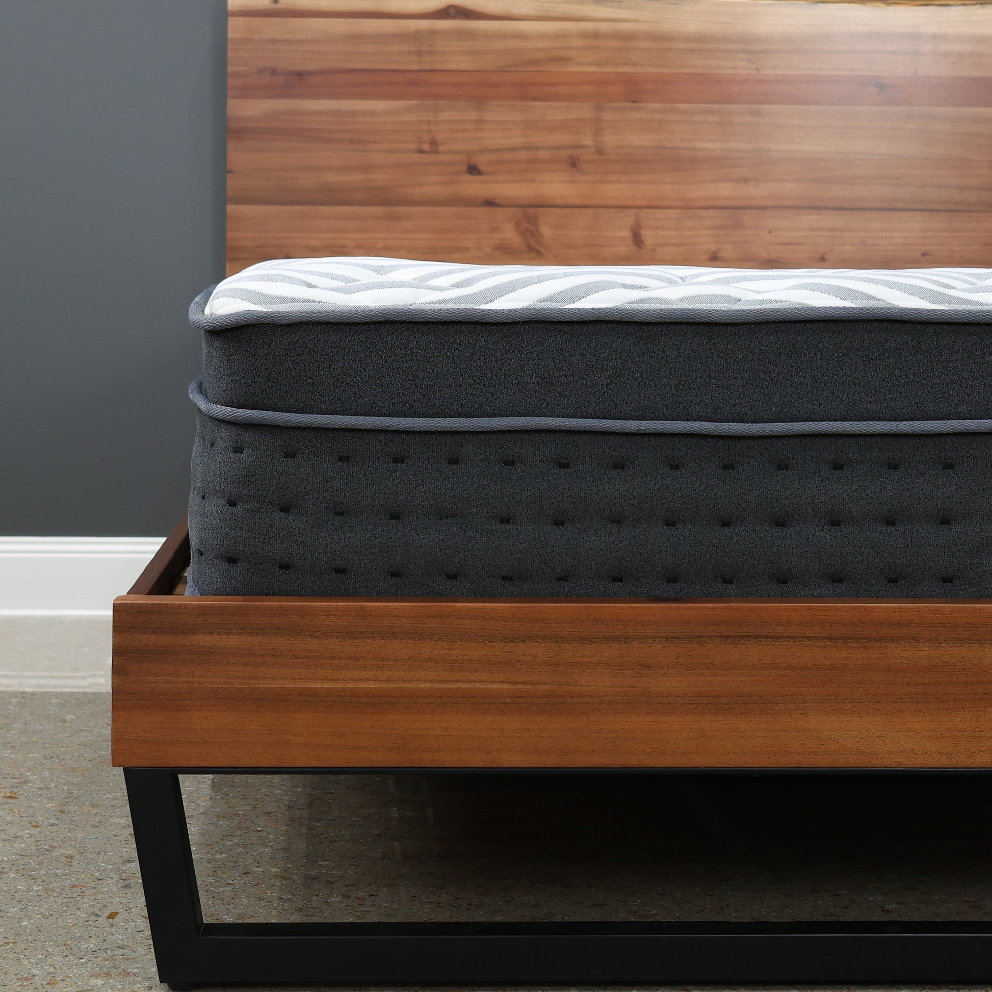 Diamond Deluxe Mattress