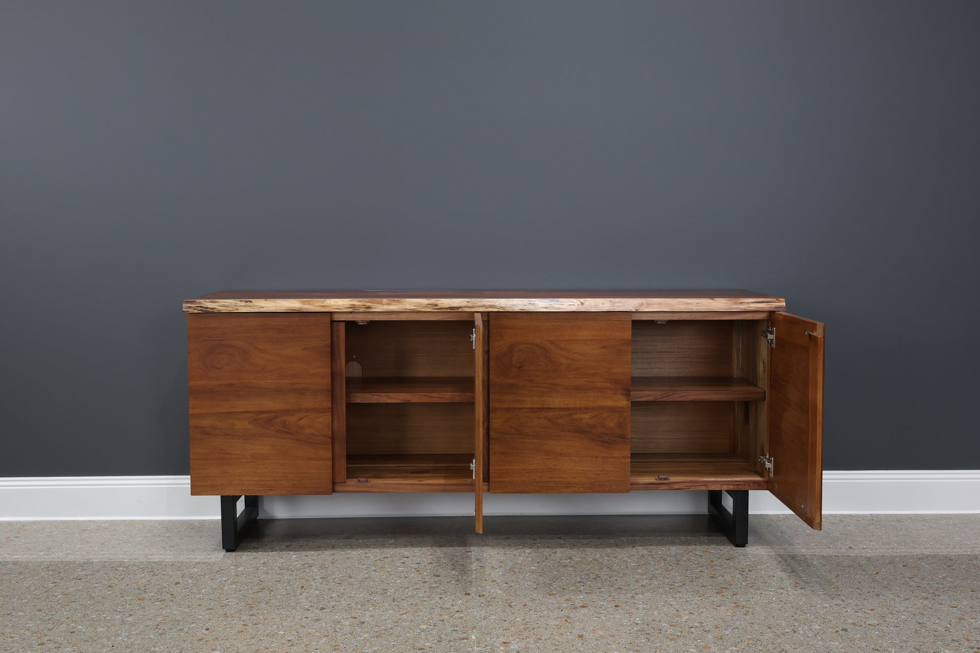 Dark Valley Buffet 4 Doors