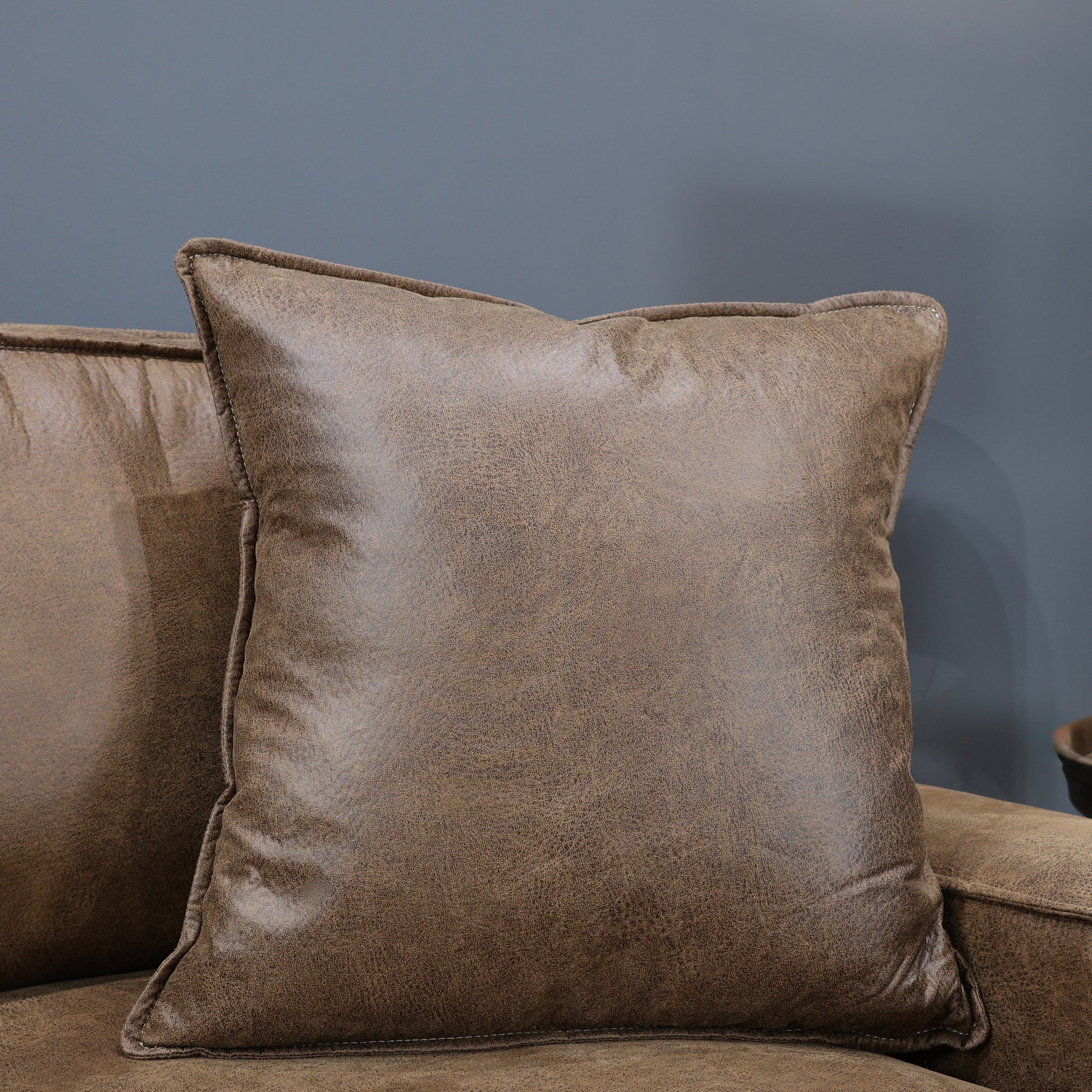 Gembrook RHF Sofa Chaise - Tan Leather Air