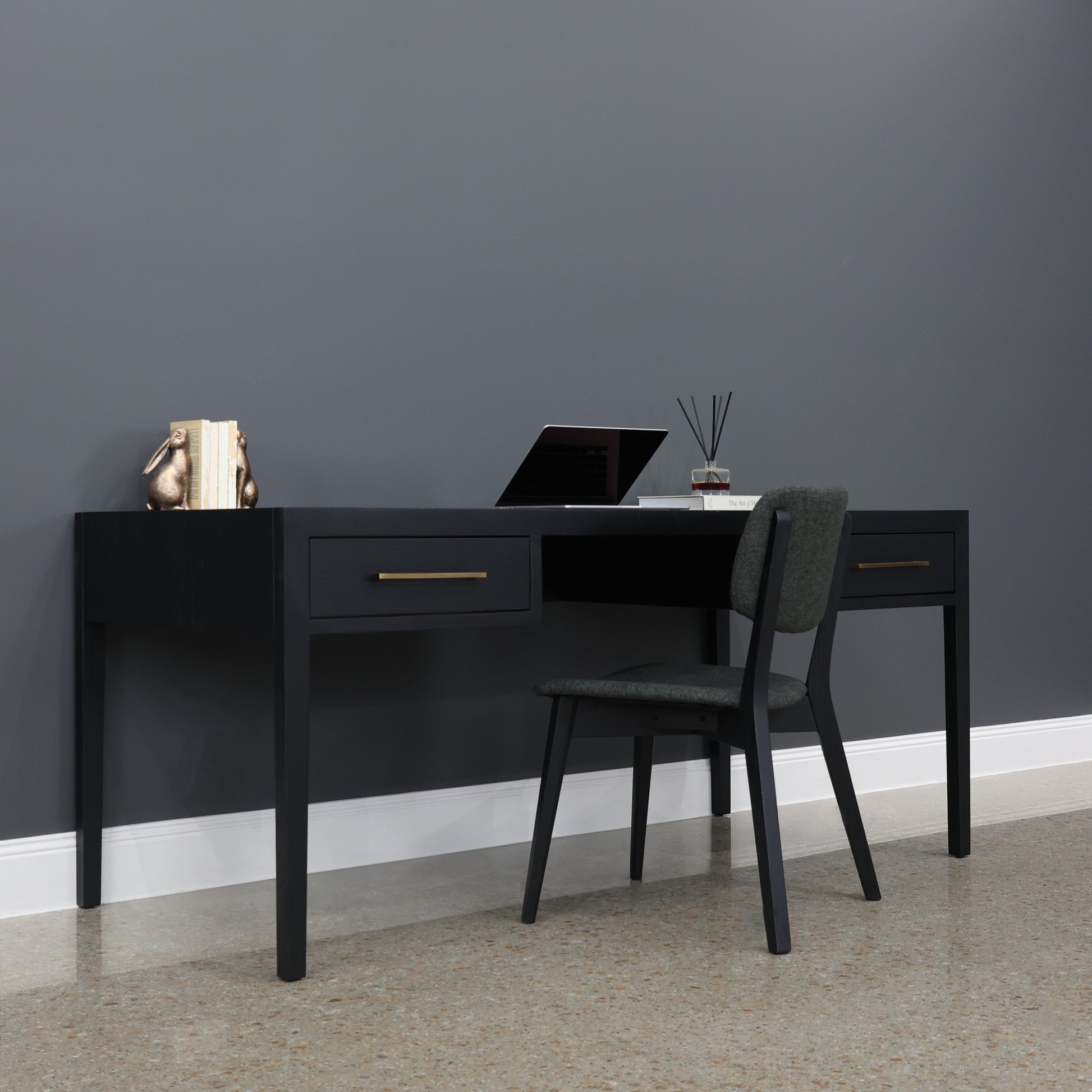 Elizabeth Desk