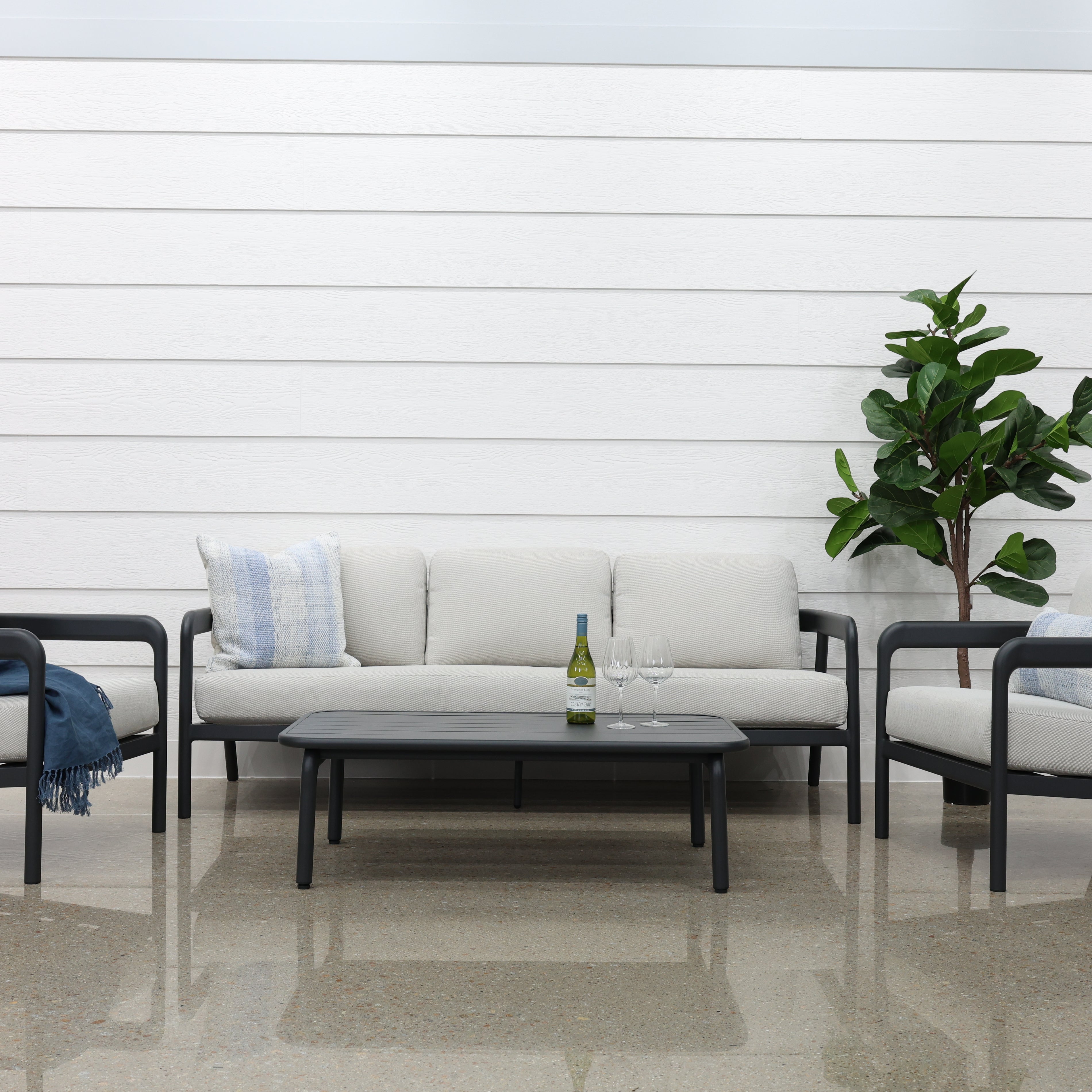 Sunshine Coast 4 Piece Outdoor Lounge Set - Charcoal