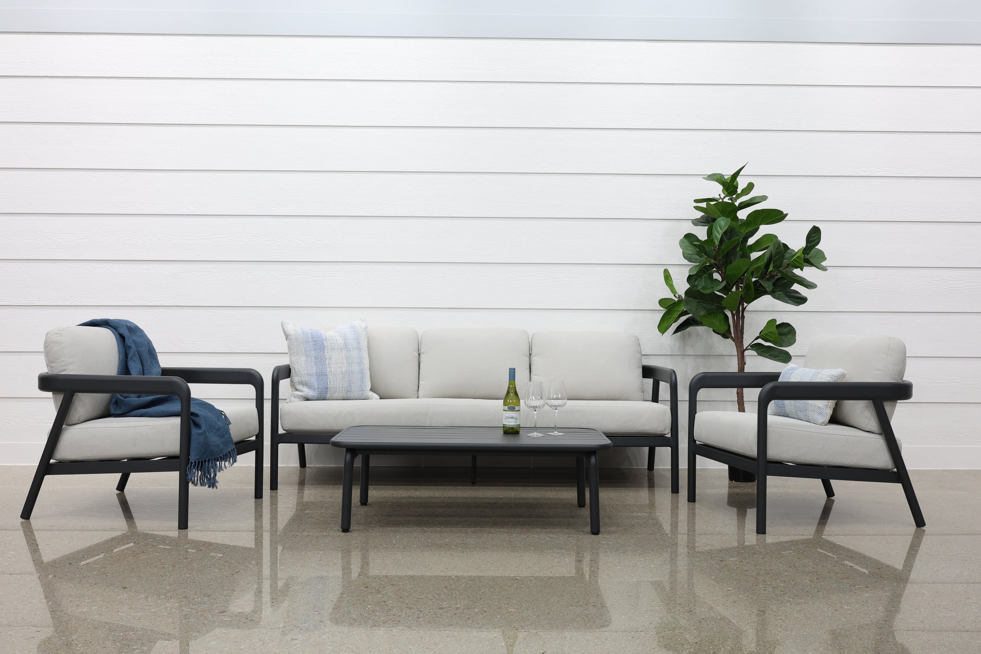 Sunshine Coast 4 Piece Outdoor Lounge Set - Charcoal