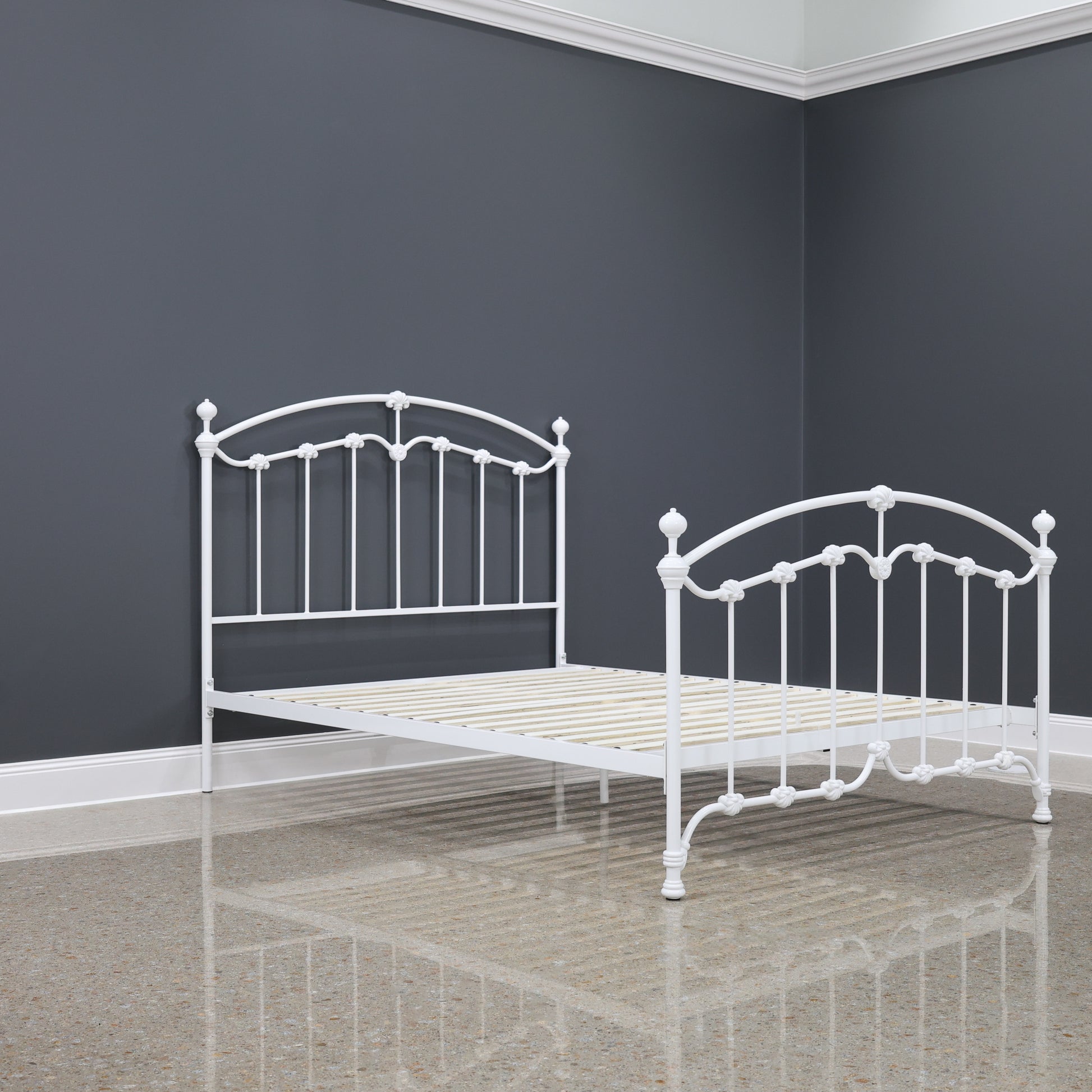 Katrina Bed - Gloss White