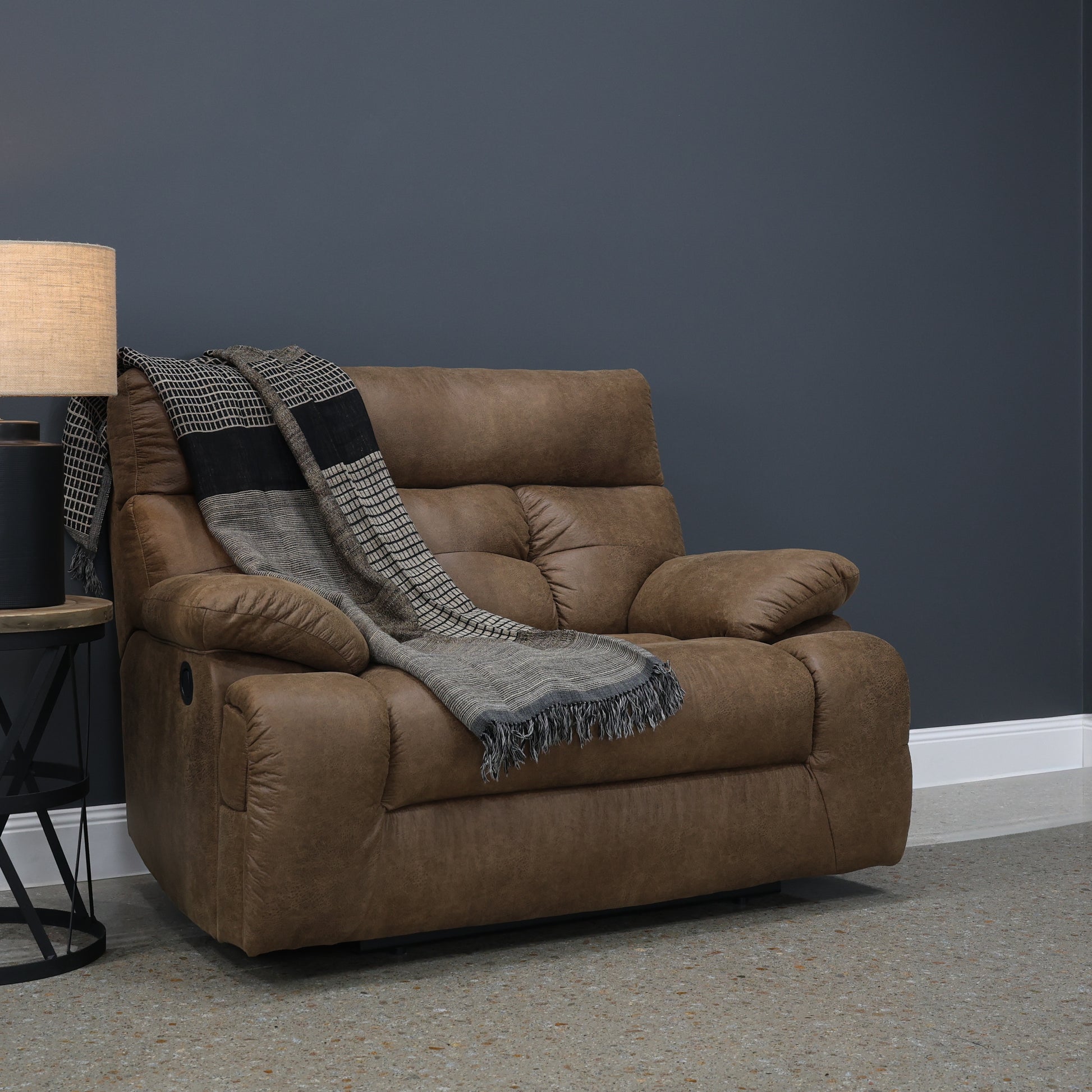 Narrabri Wide Seat Recliner - Tan Leather Air