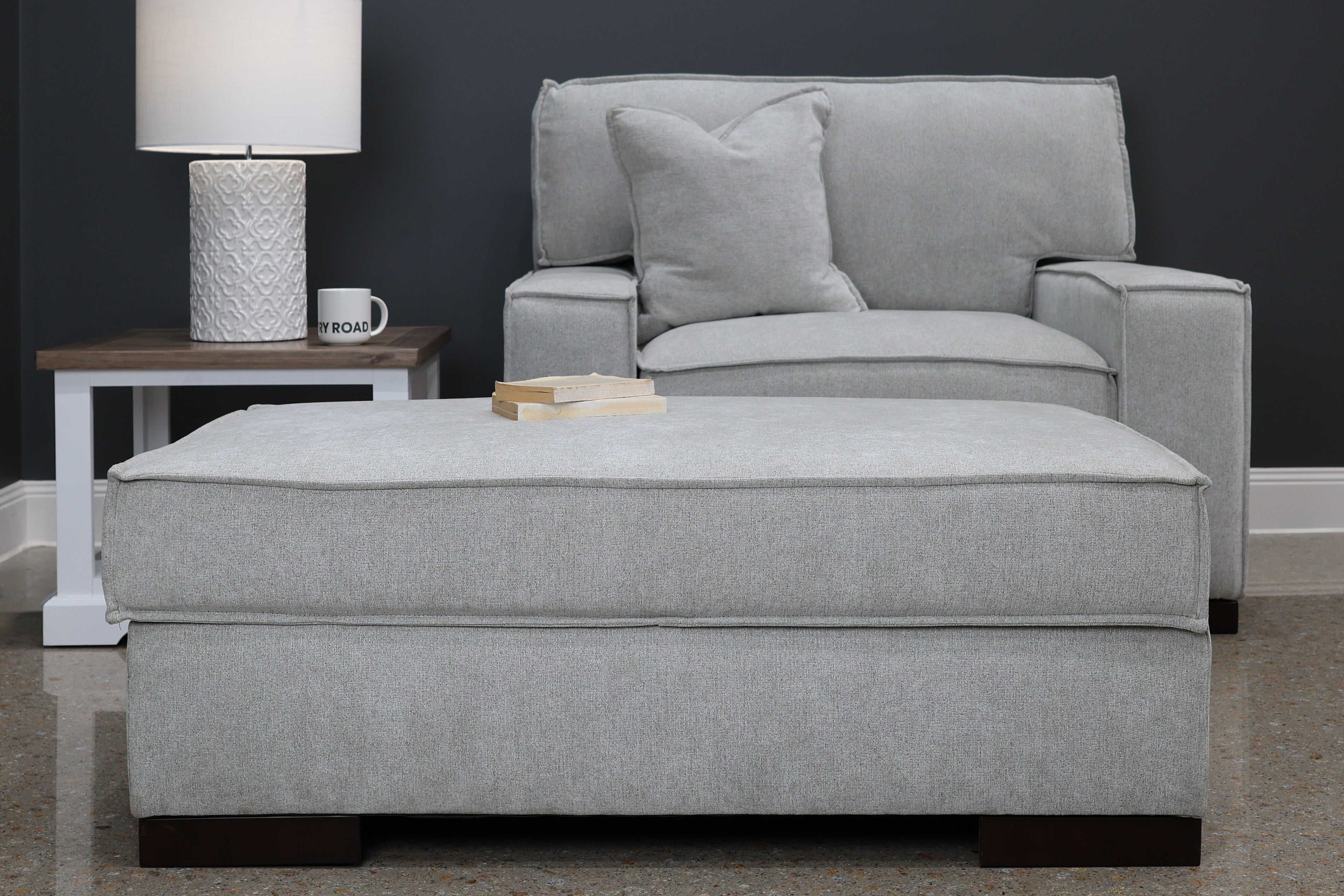 Gembrook Ottoman w/ Storage - Light Grey