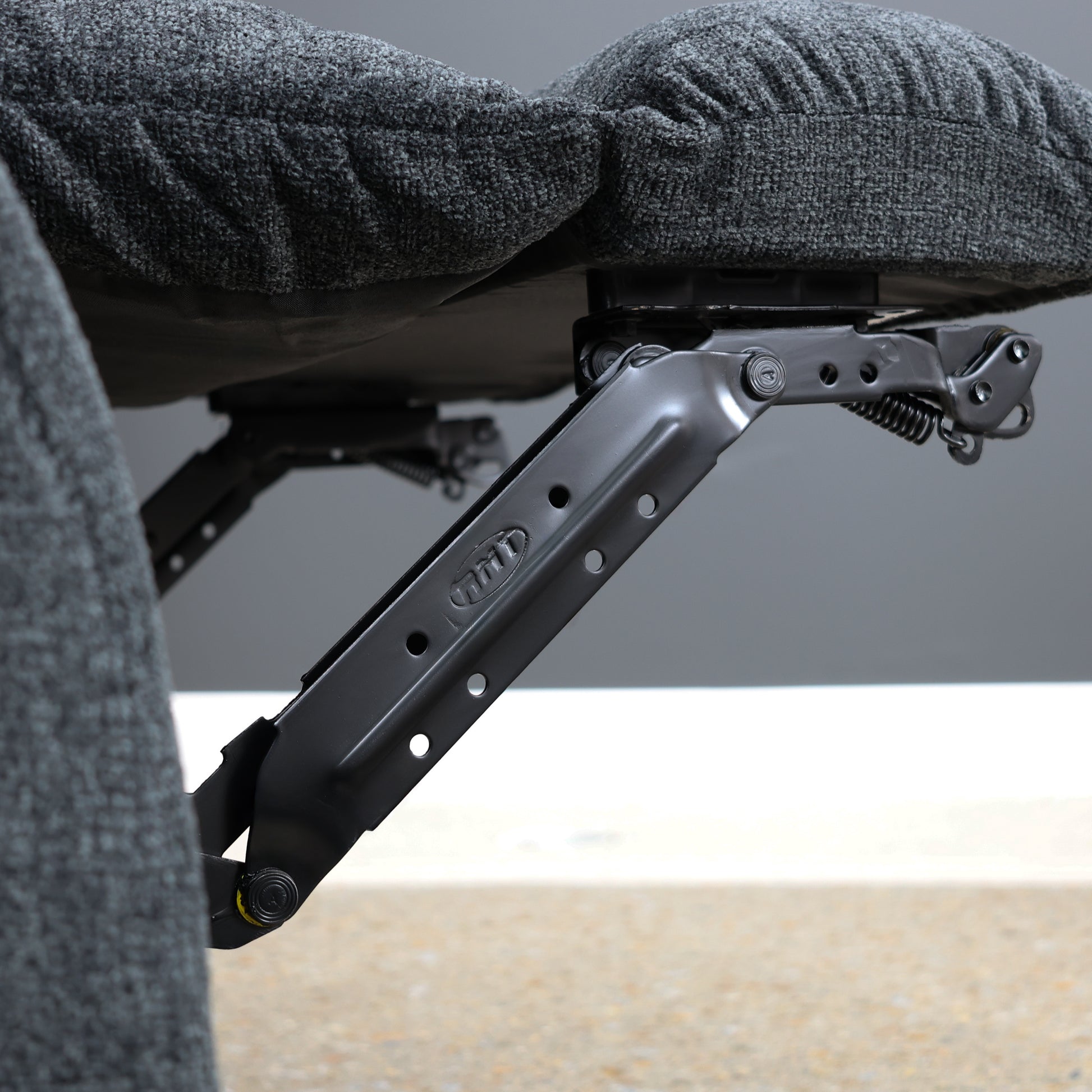 Werribee Electric Recliner - Caviar