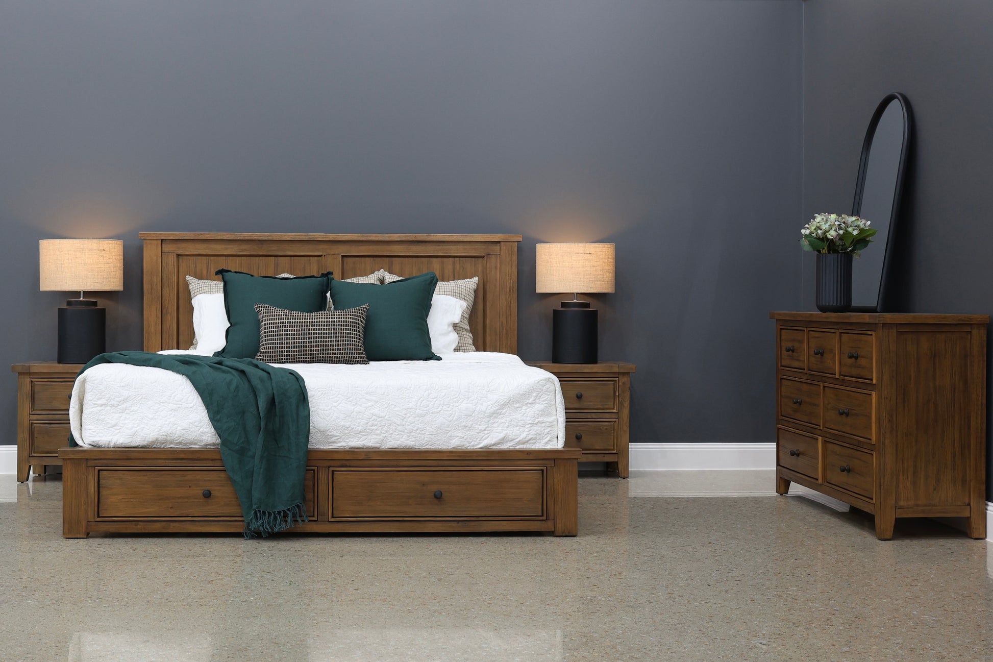 Leura Bed w/ 2 Storage Drawers