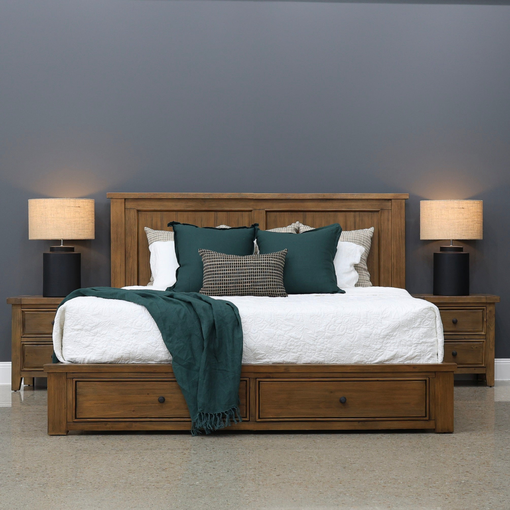 Leura Bed w/ 2 Storage Drawers