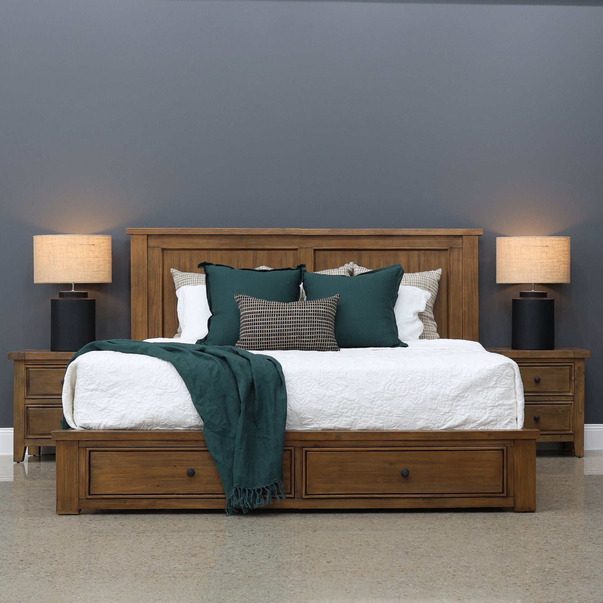Leura Bedside Table
