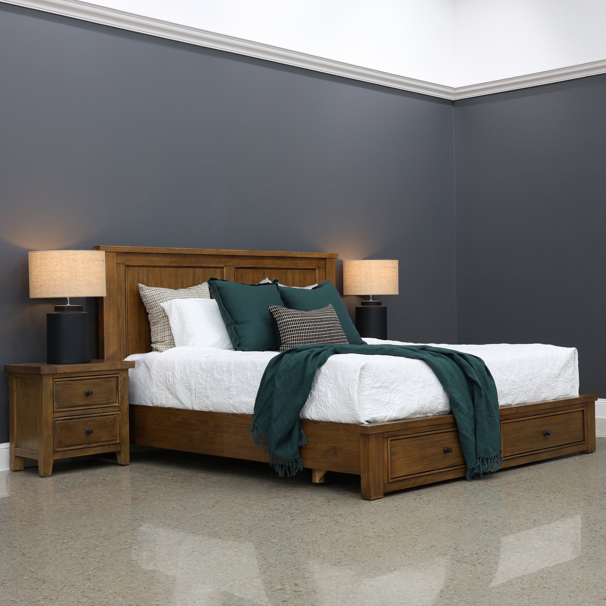 Leura Bed w/ 2 Storage Drawers