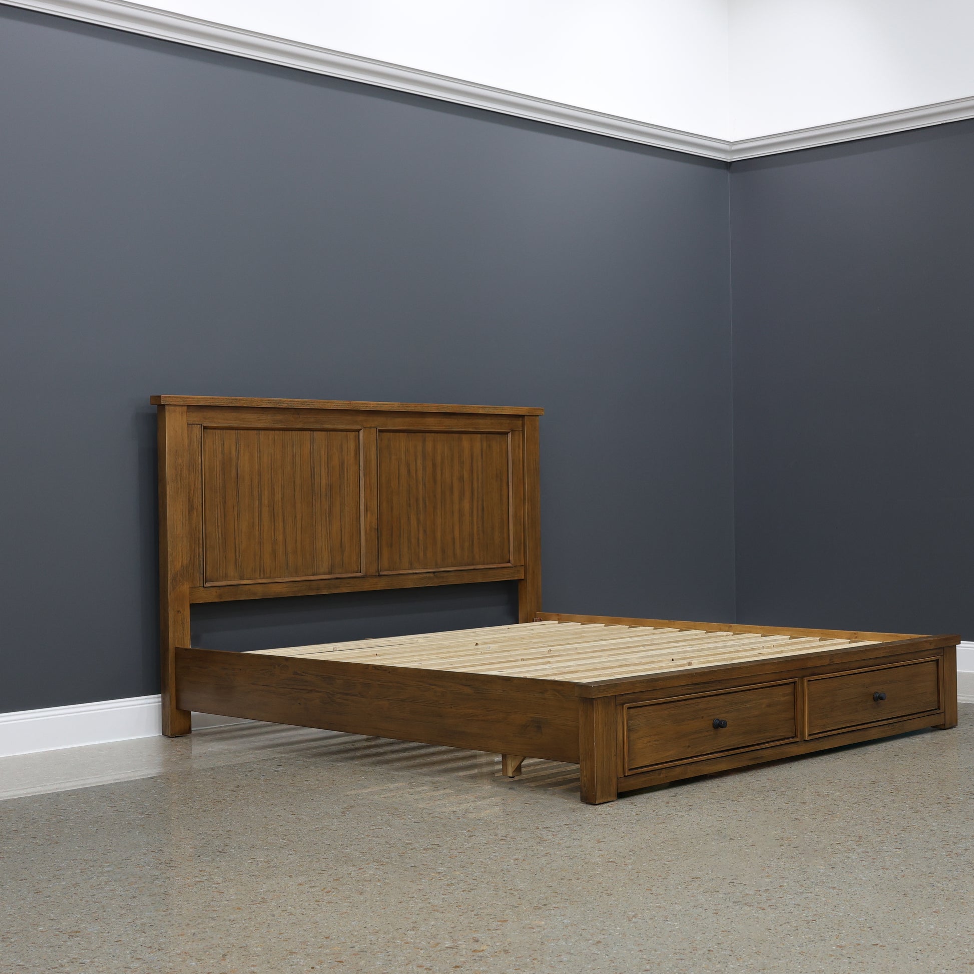 Leura Bed w/ 2 Storage Drawers