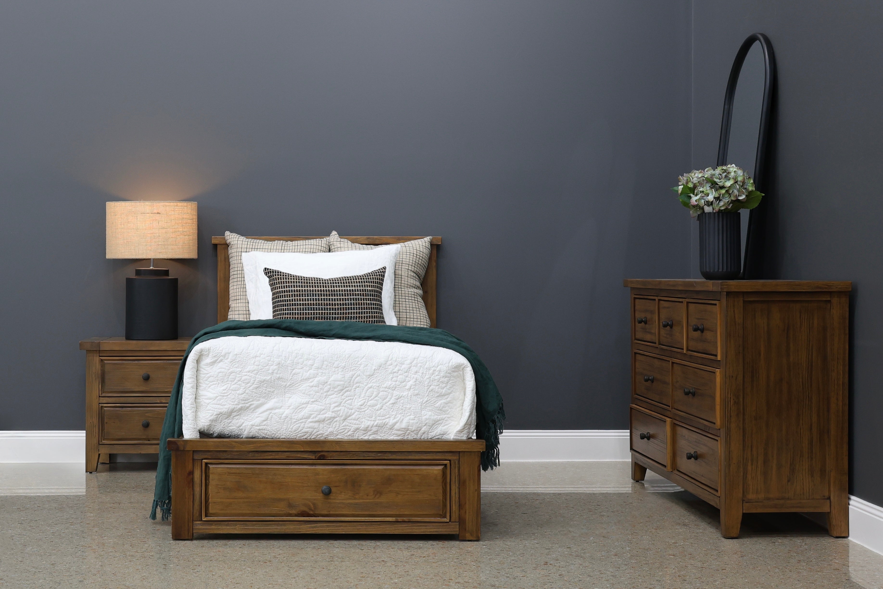 Leura Bed w/ Storage Single