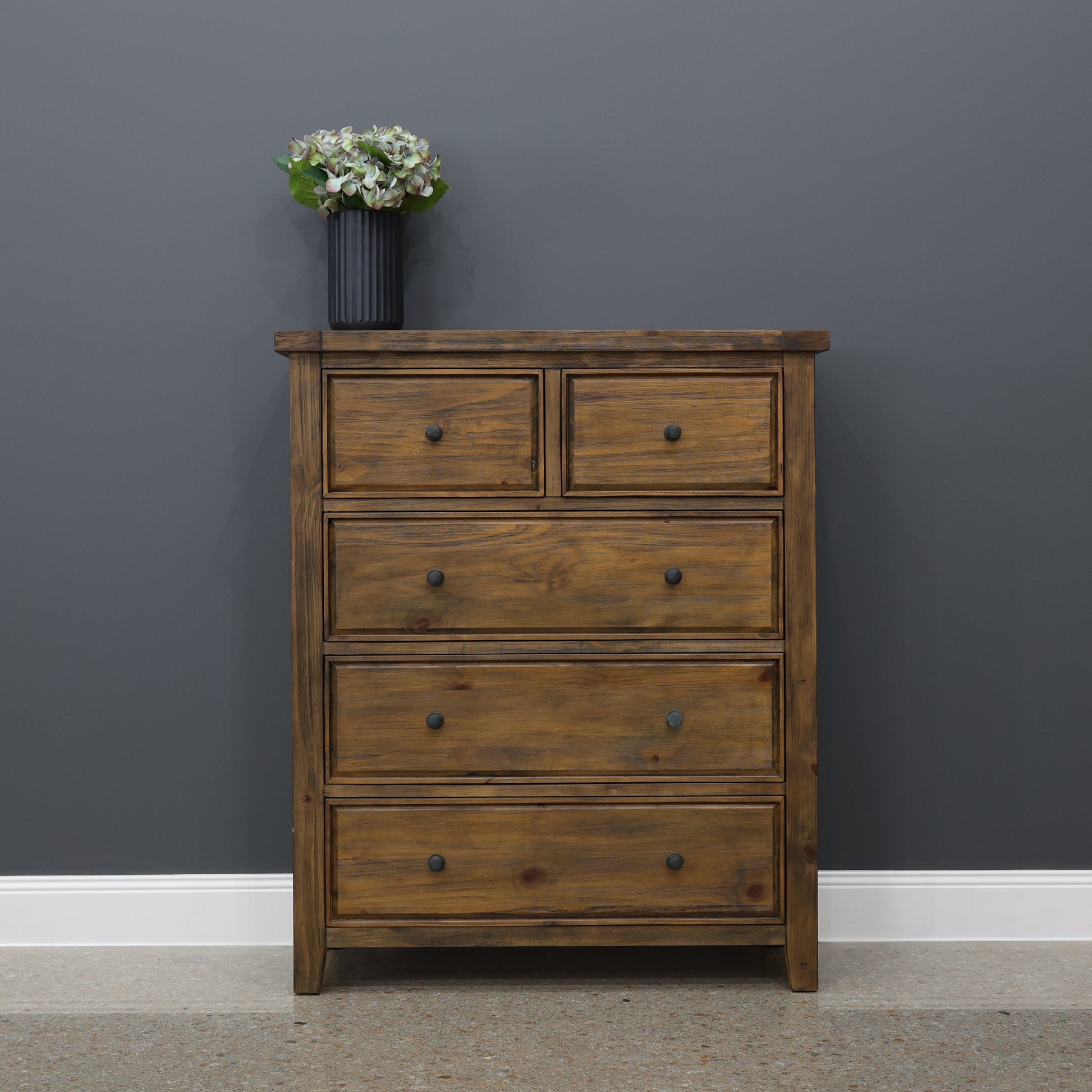 Leura Tallboy