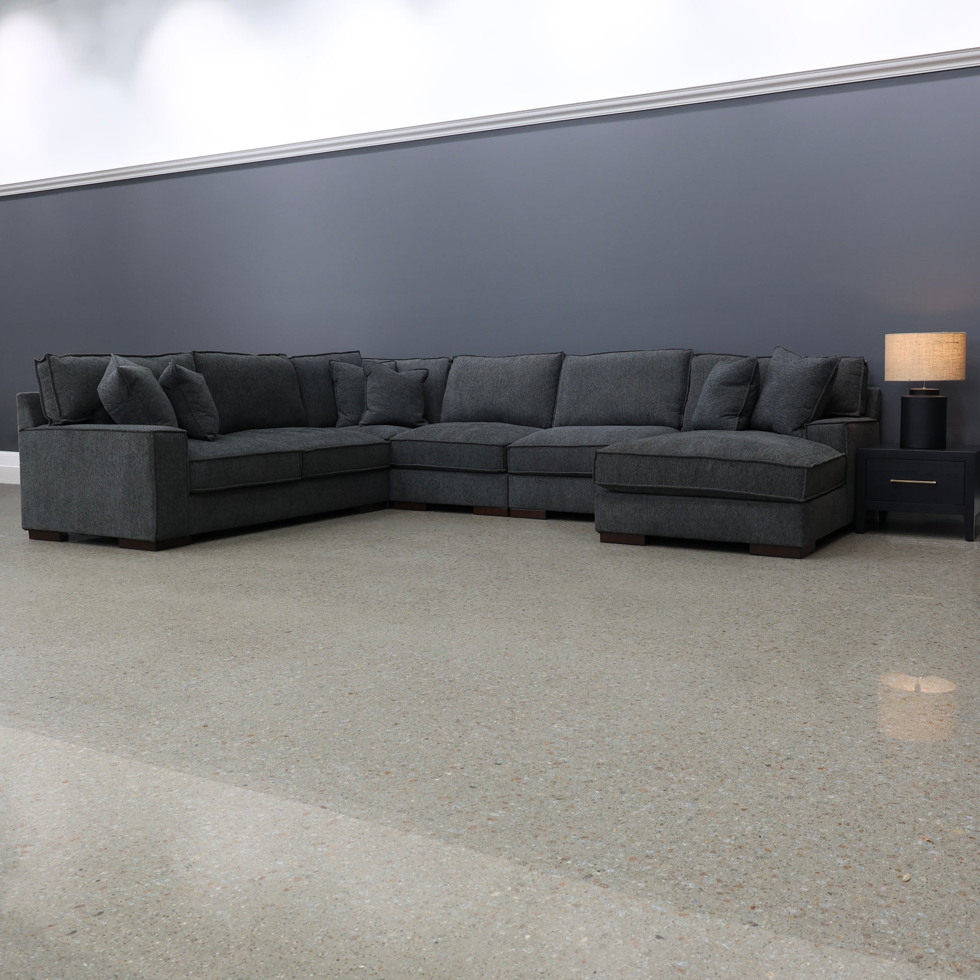 Gembrook Corner Lounge w/ RHF Chaise - Dark Grey