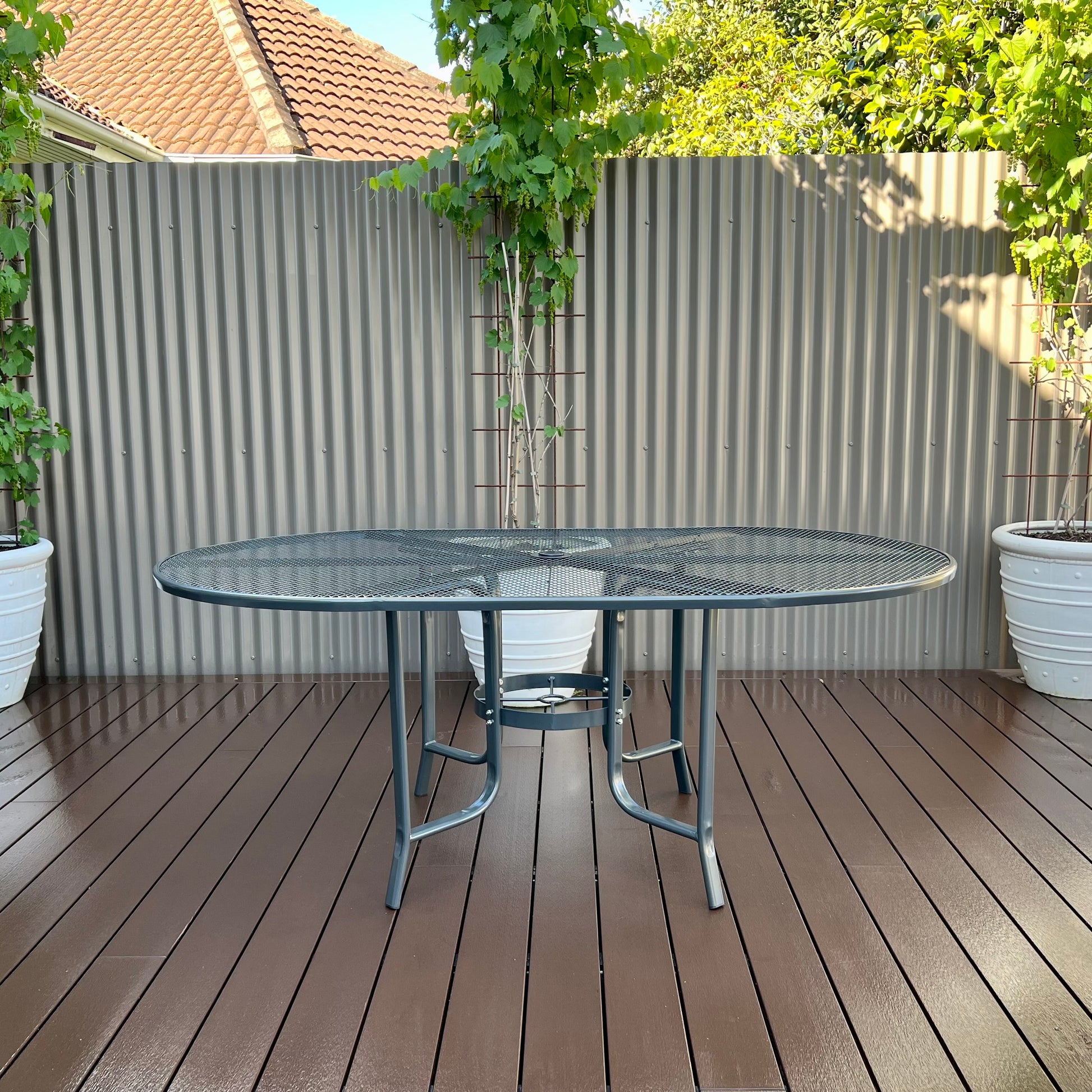 Hastings Oval Table