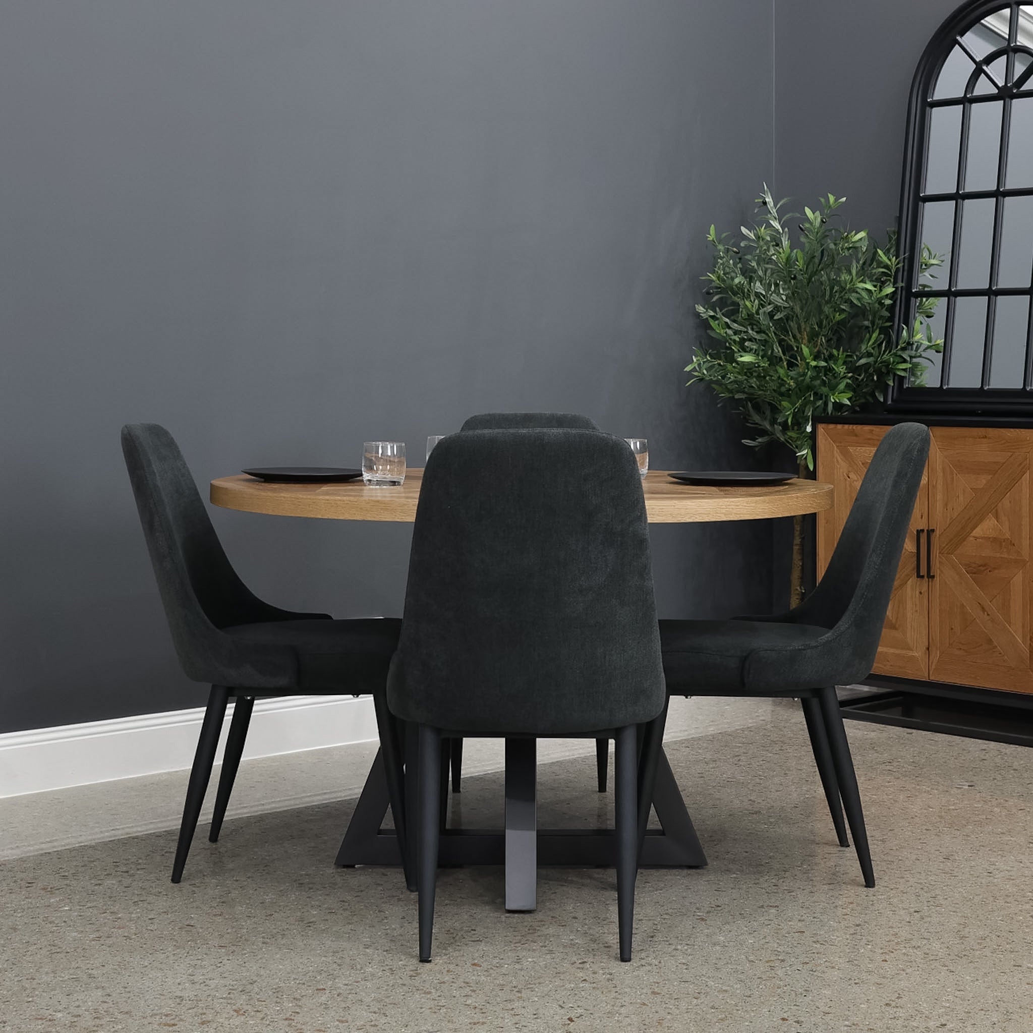 Industrial Round Dining Table 125cm
