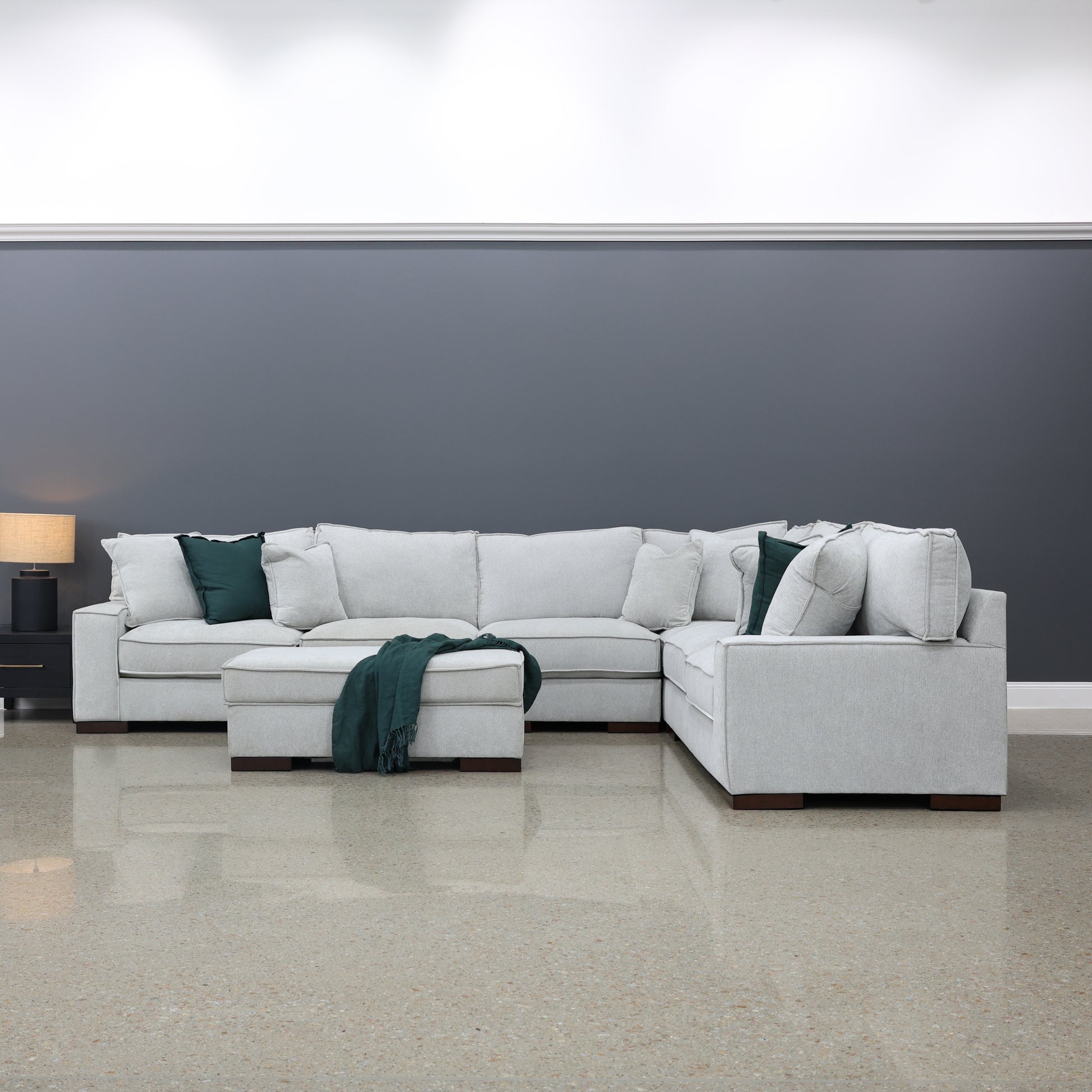 Gembrook 4 Piece Corner Lounge - Light Grey