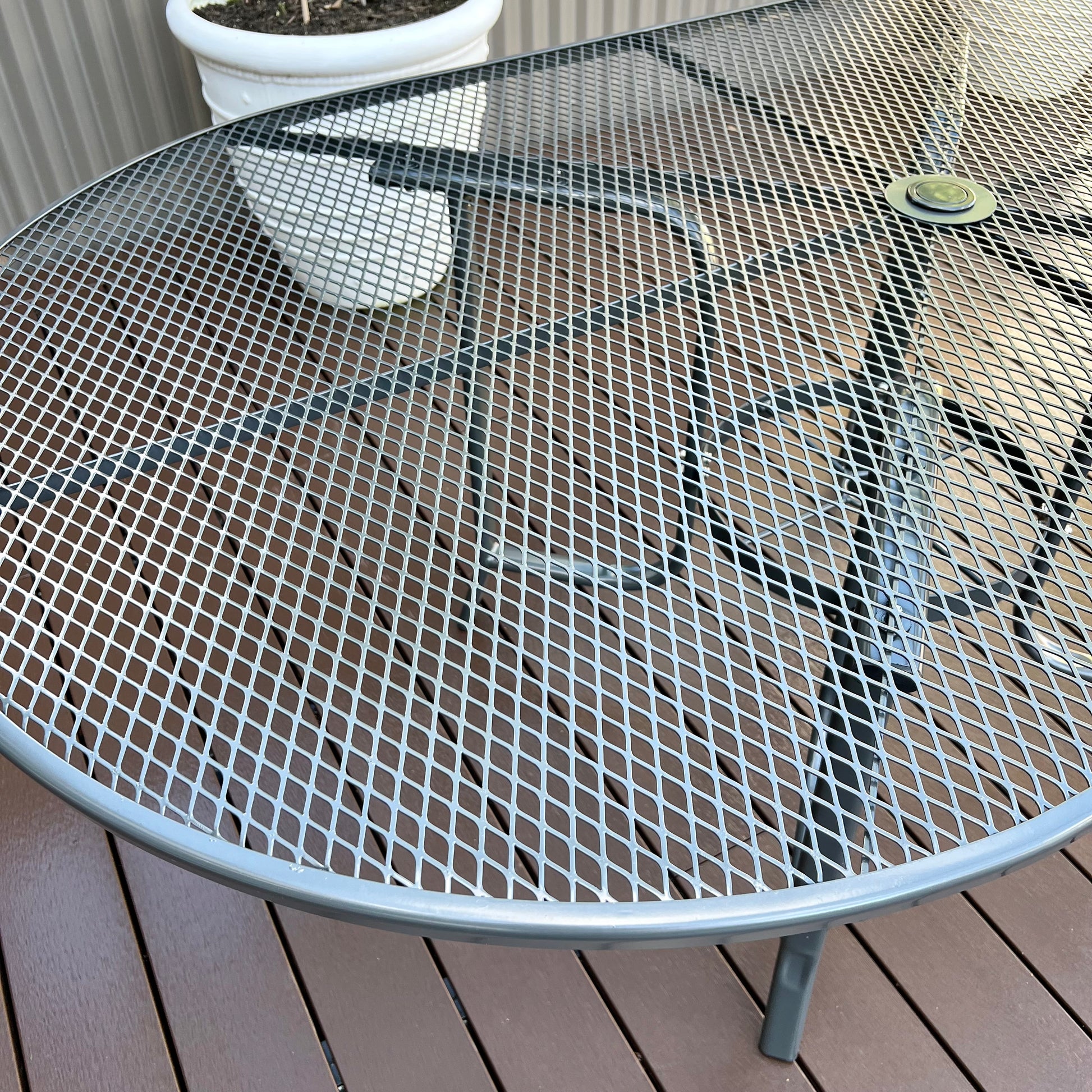 Hastings Oval Table
