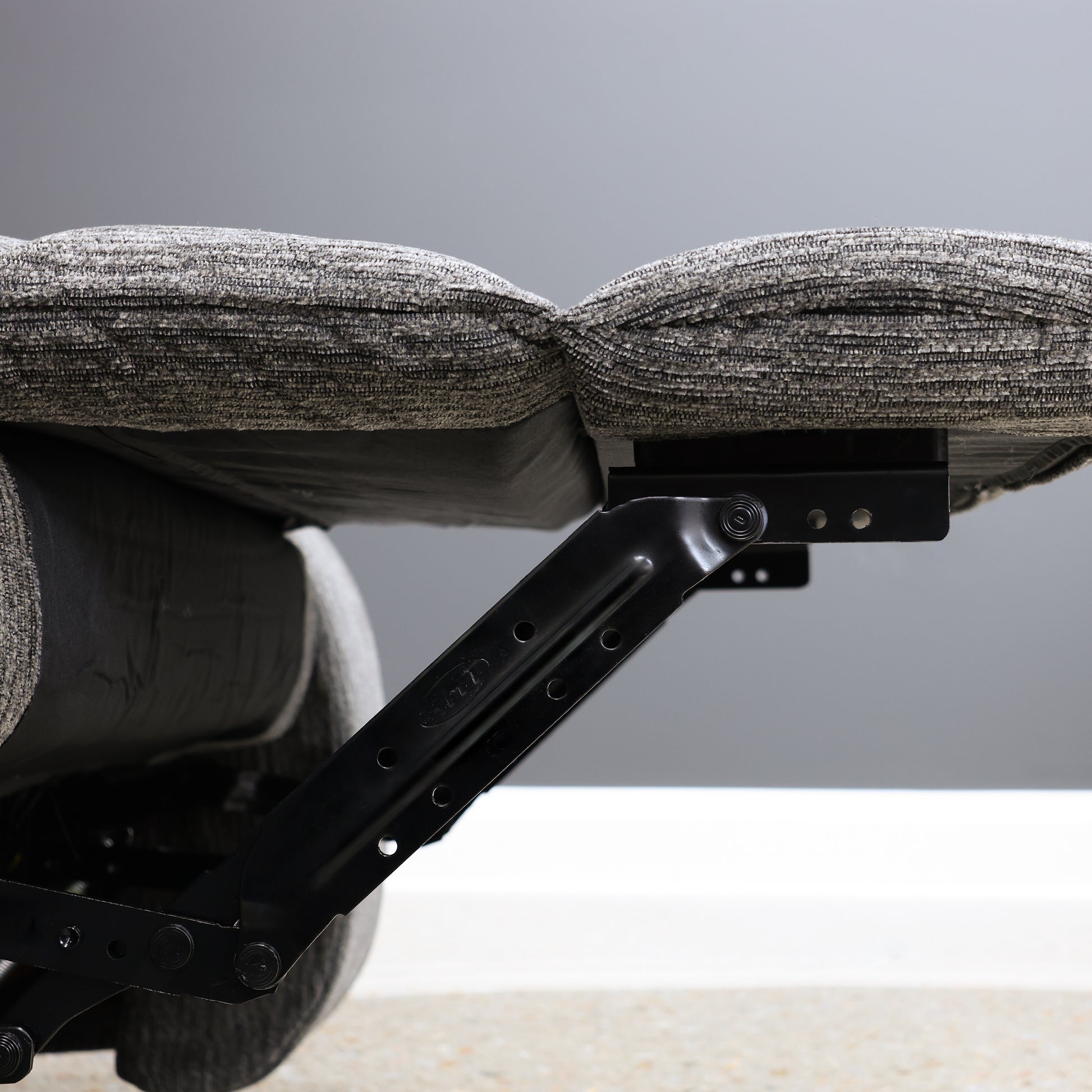 Wallace Reclining Loveseat - Charcoal