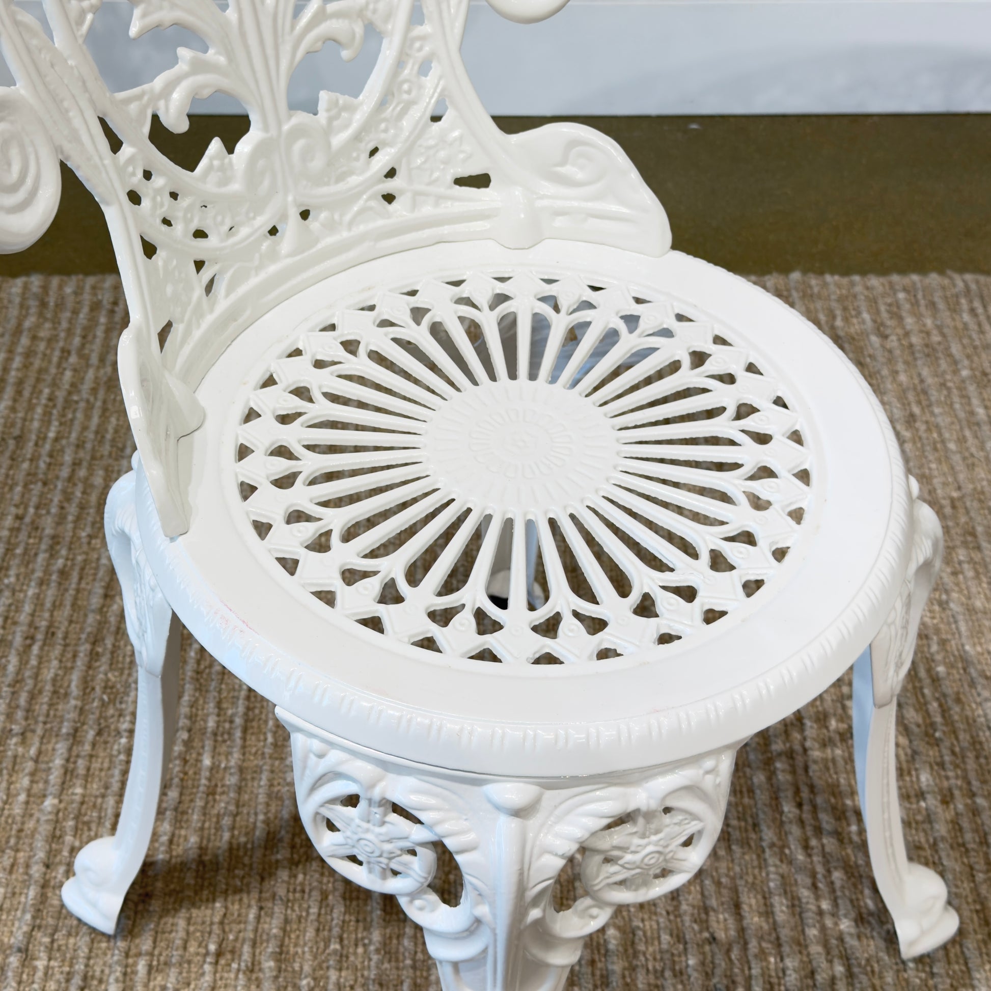 Crown Bistro Chair & Table Set - White