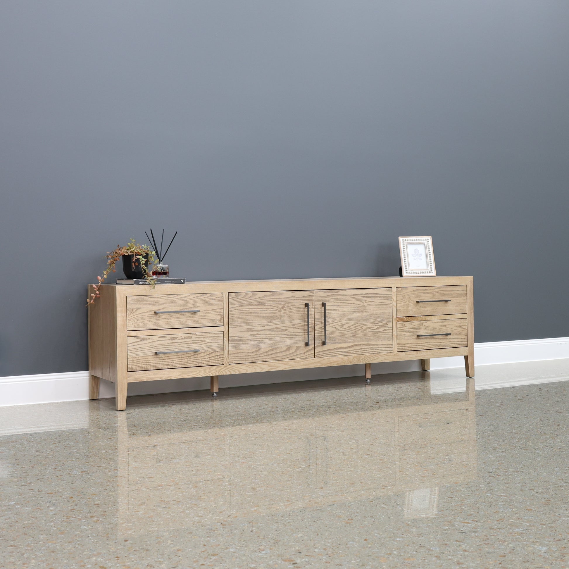 Elizabeth TV Unit 220cm L - Natural
