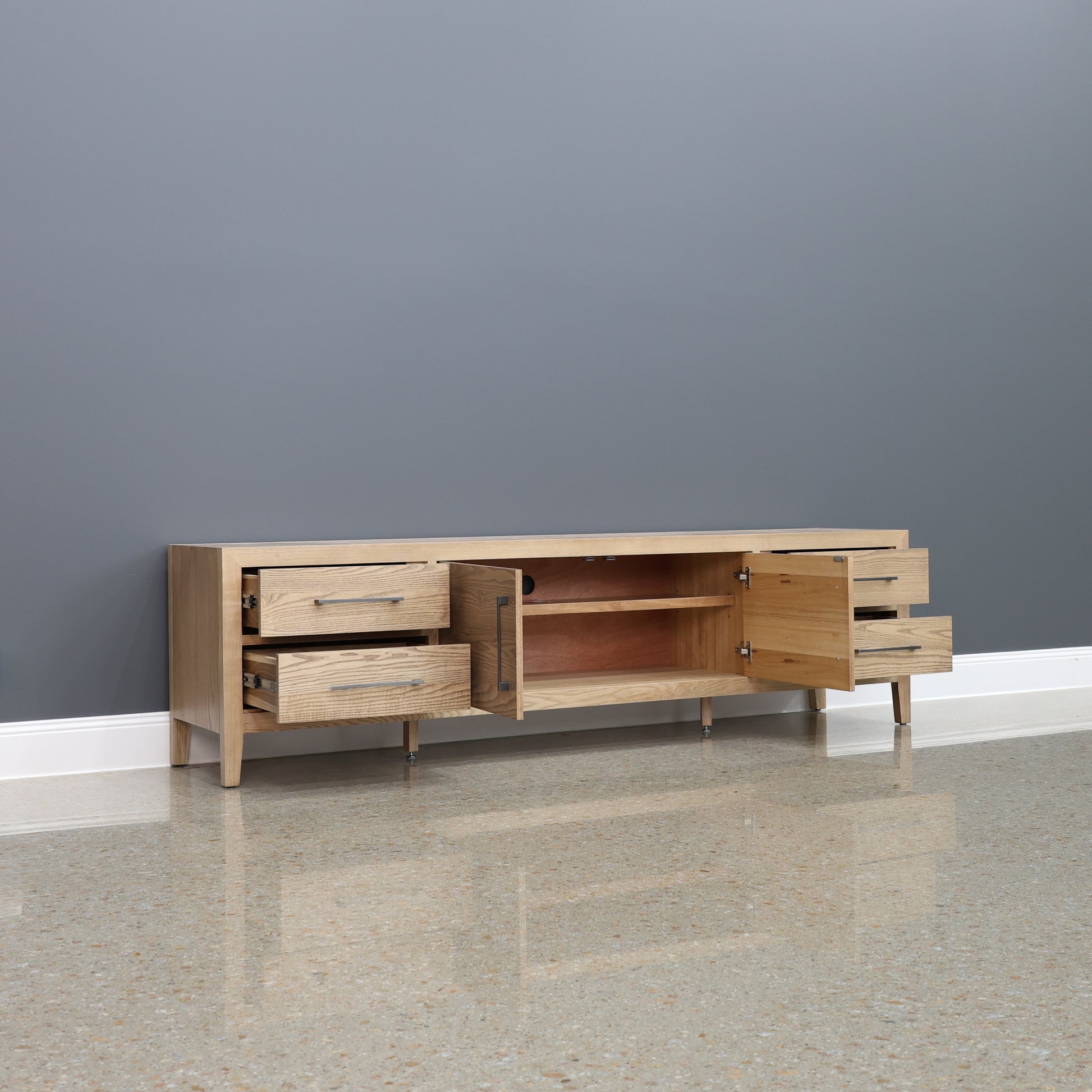 Elizabeth TV Unit 220cm L - Natural