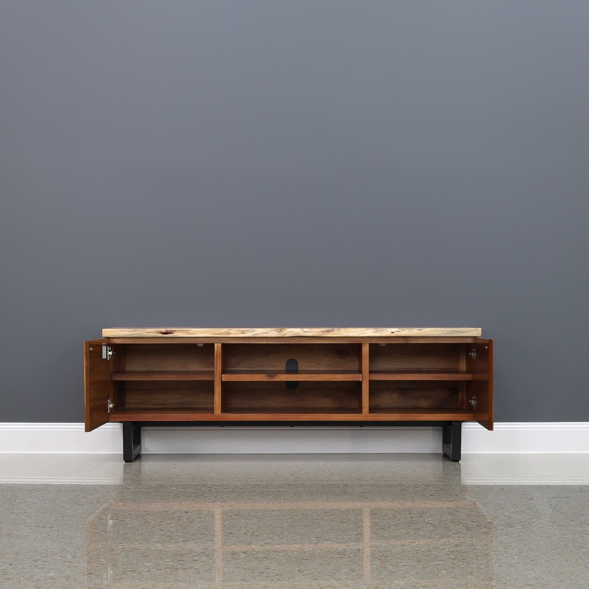 Dark Valley TV Unit - Medium 170cm L