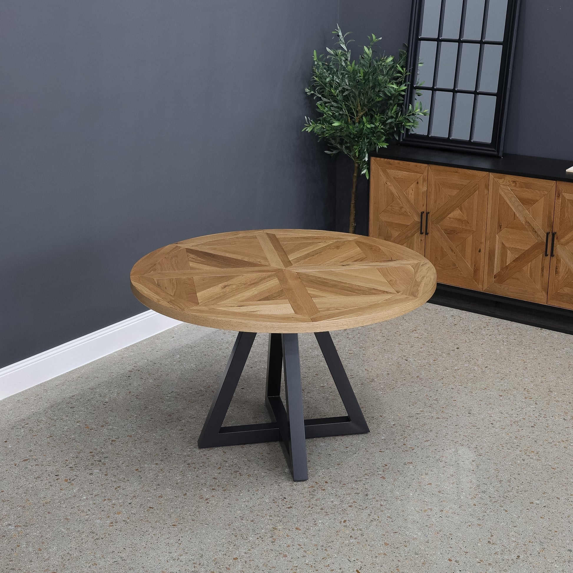 Industrial Round Dining Table 125cm