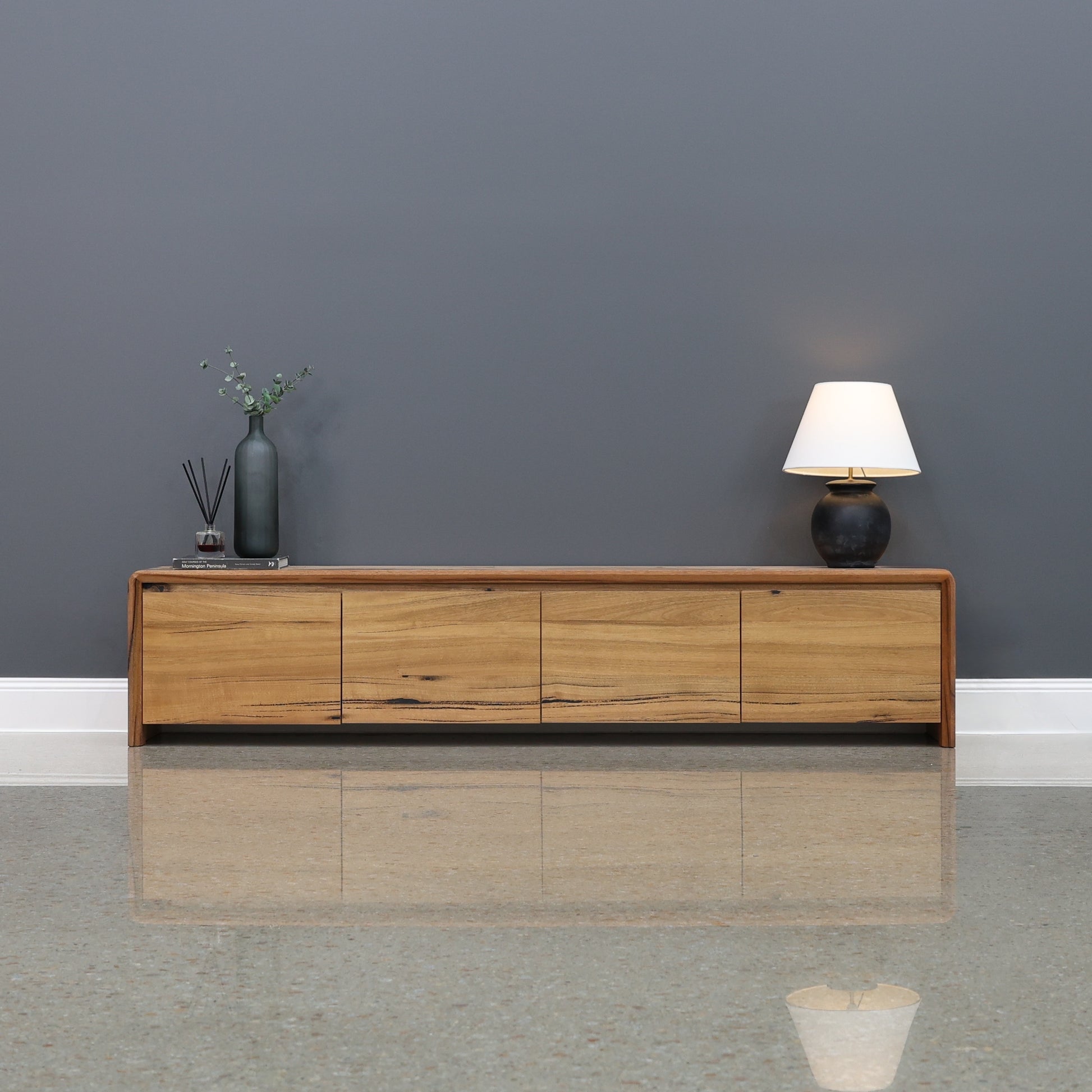 Rockingham TV Unit