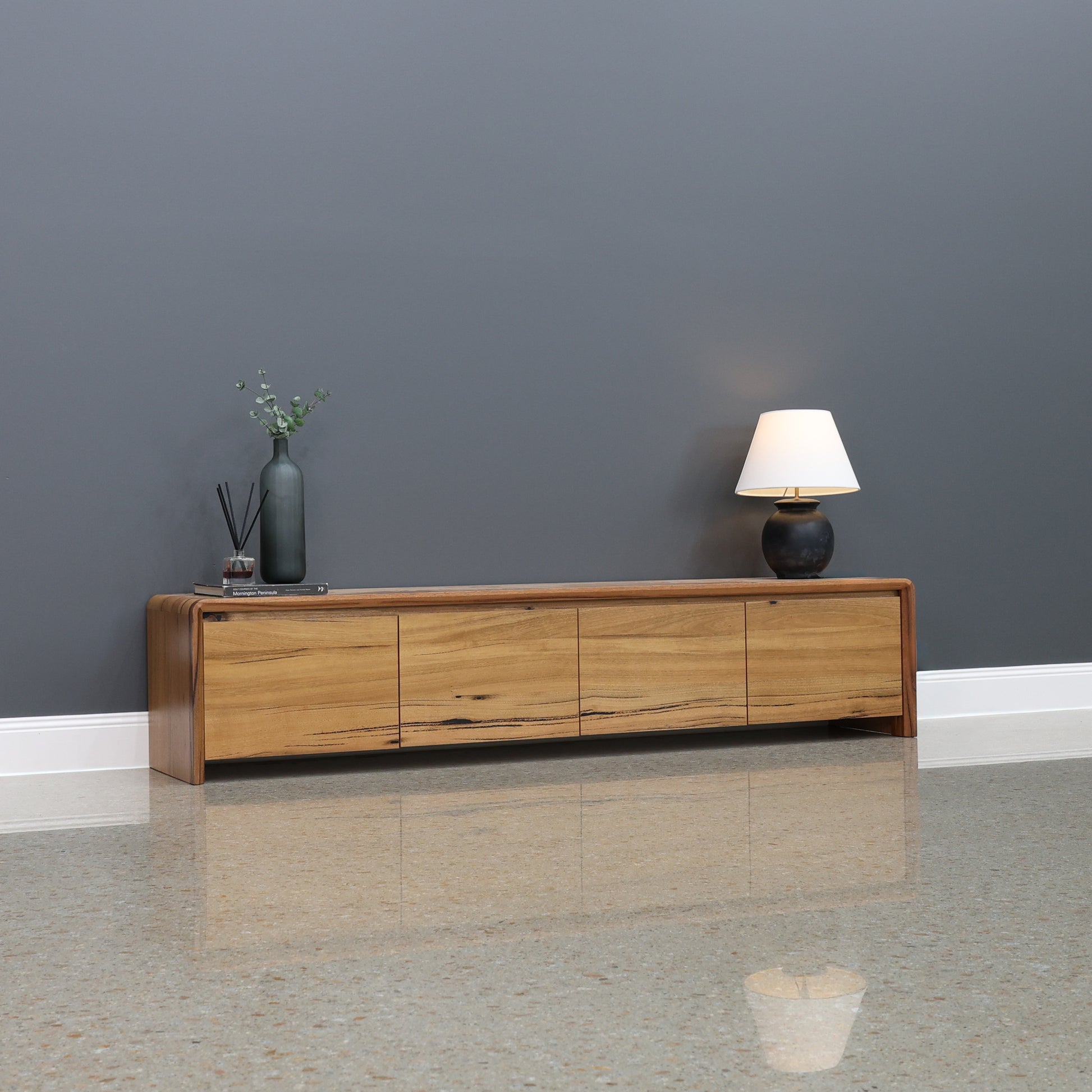 Rockingham TV Unit