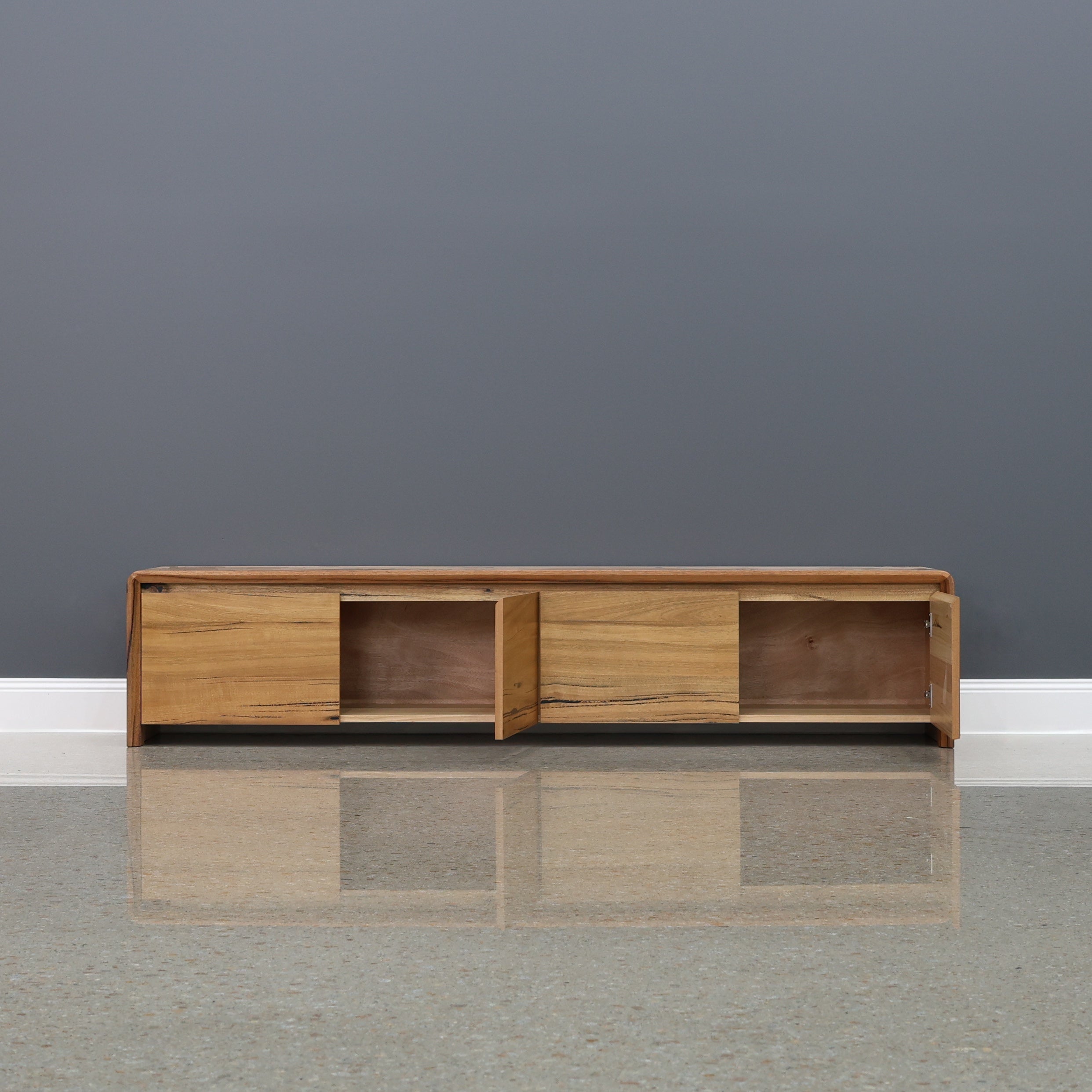 Rockingham TV Unit