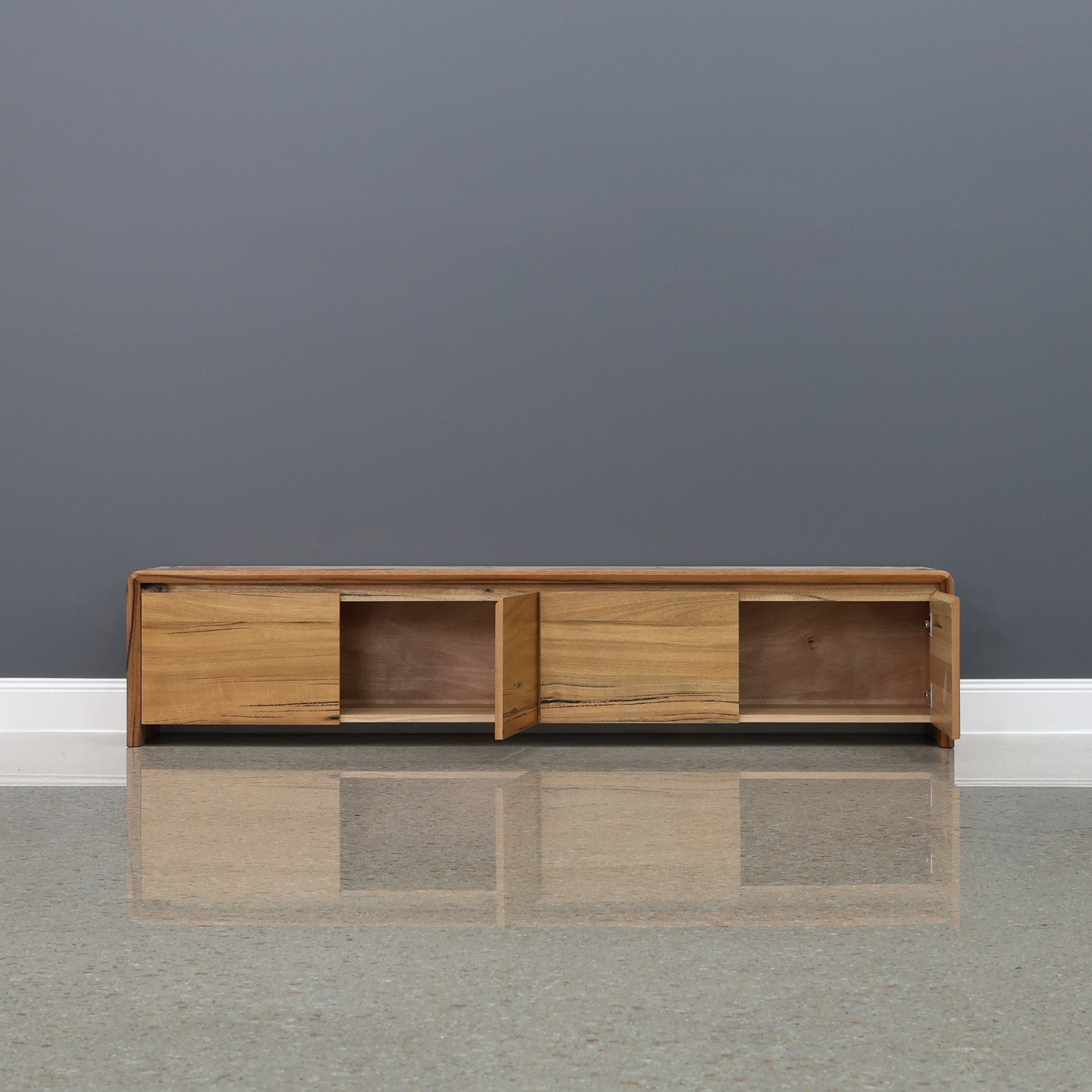 Rockingham TV Unit