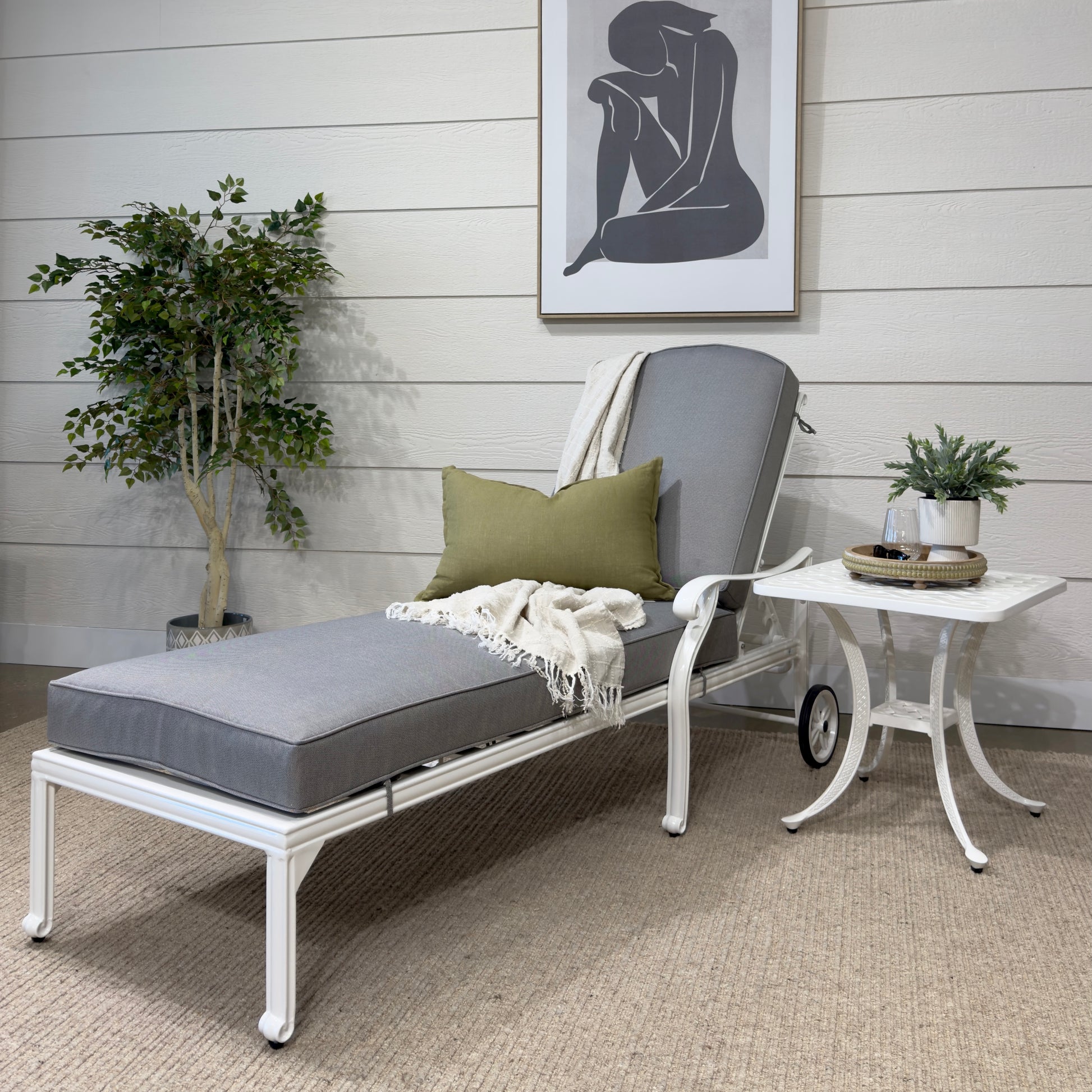 Portarlington Sun Lounge - White