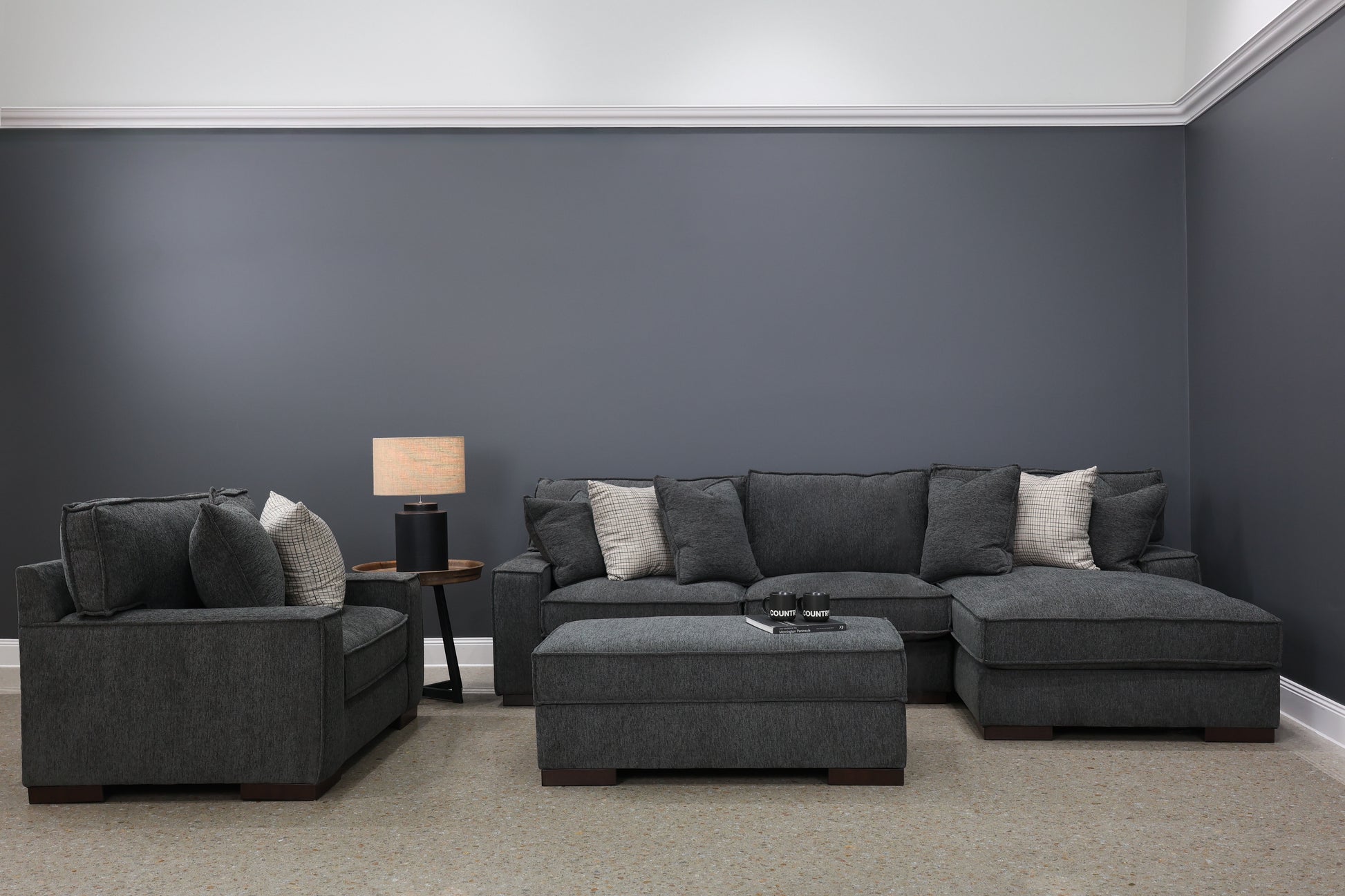 Gembrook RHF Sofa Chaise - Dark Grey