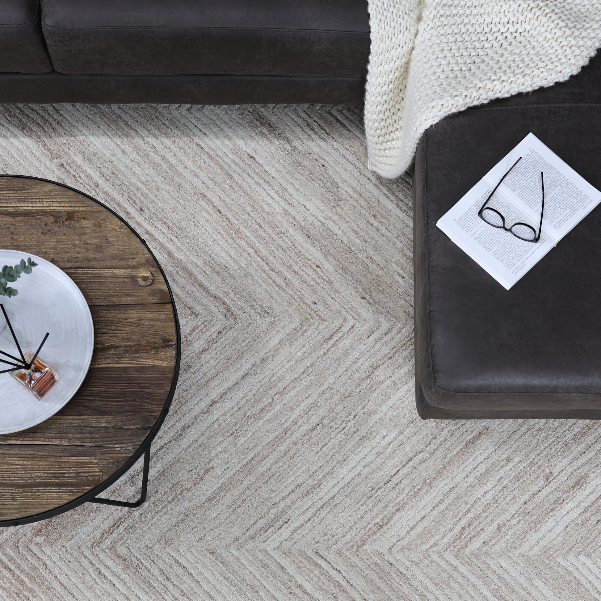 Montez Rug - Sand Dollar