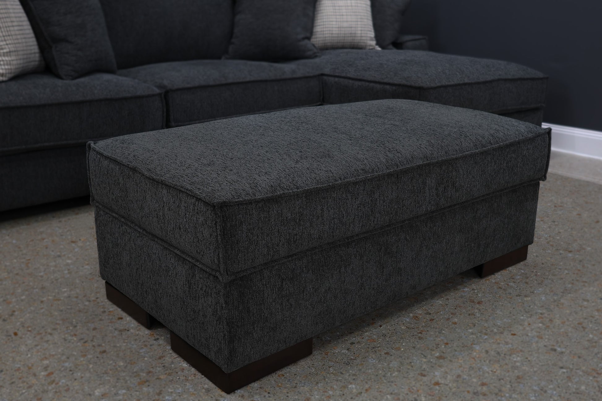 Gembrook Ottoman w/ Storage - Dark Grey