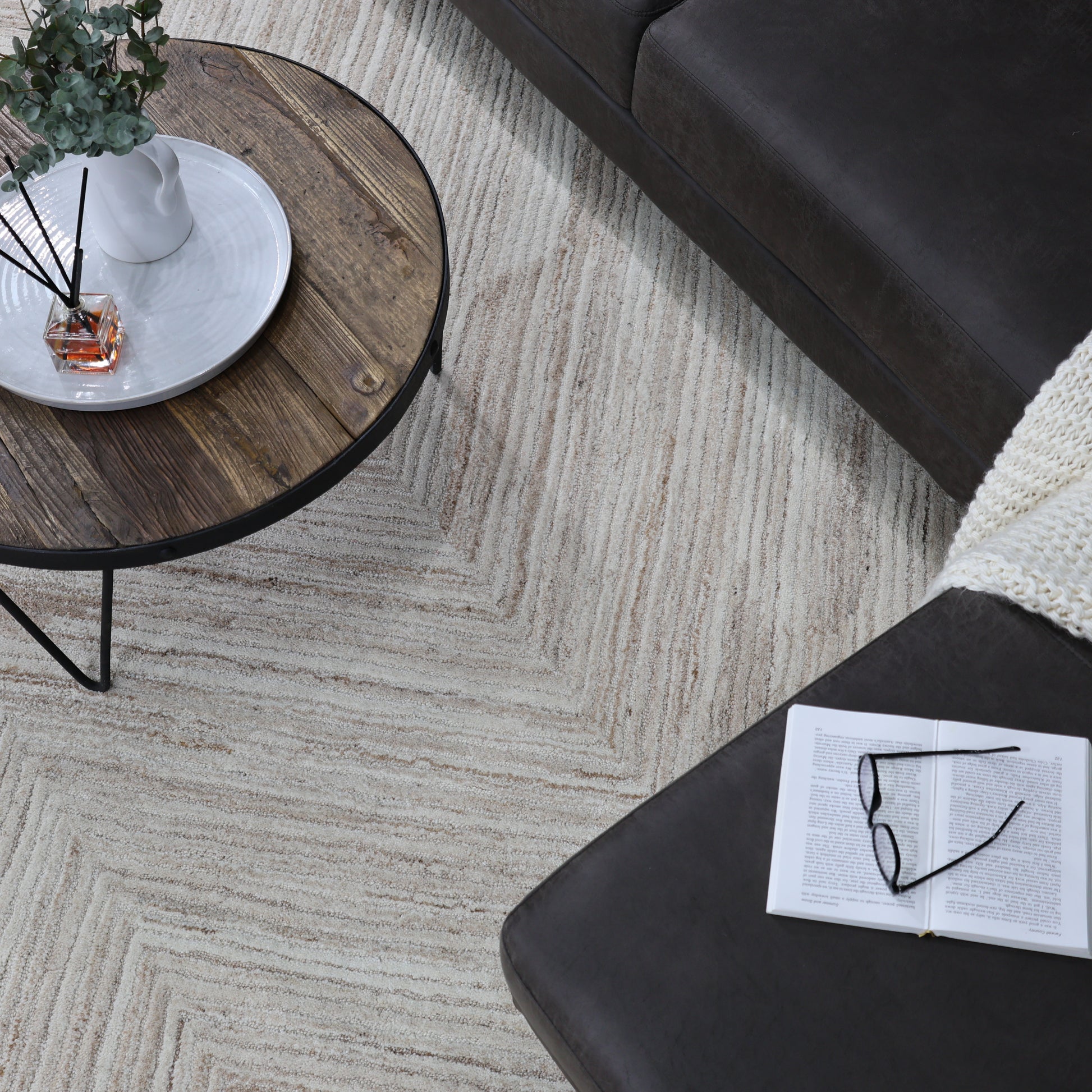 Montez Rug - Sand Dollar