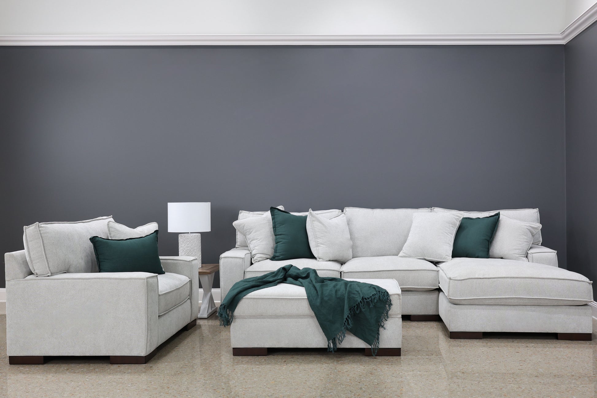 Gembrook RHF Sofa Chaise - Light Grey