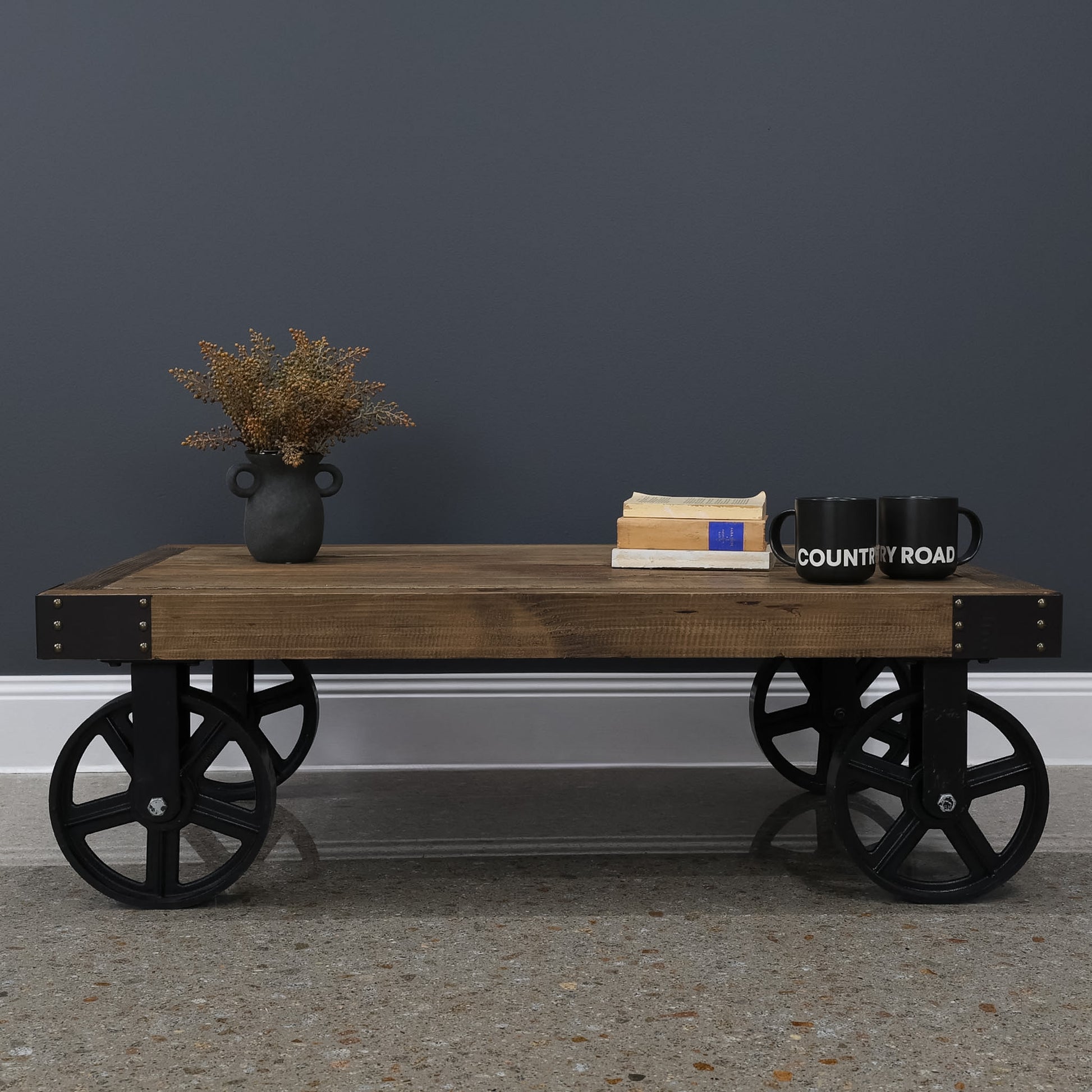 Hagrid Coffee Table w/ 4 Wheels